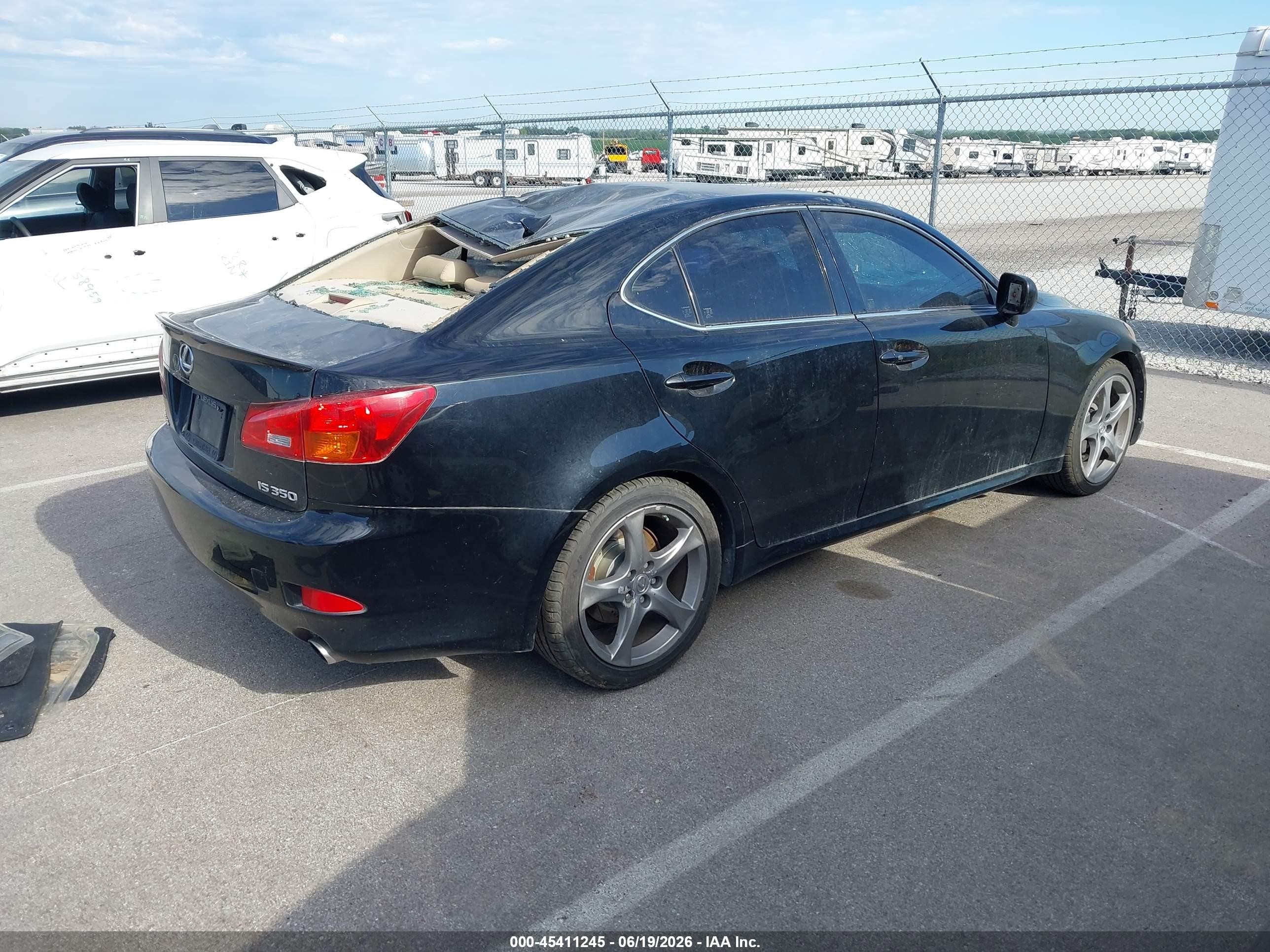 2007 Lexus Is 350   Black vin: JTHBE262772011704