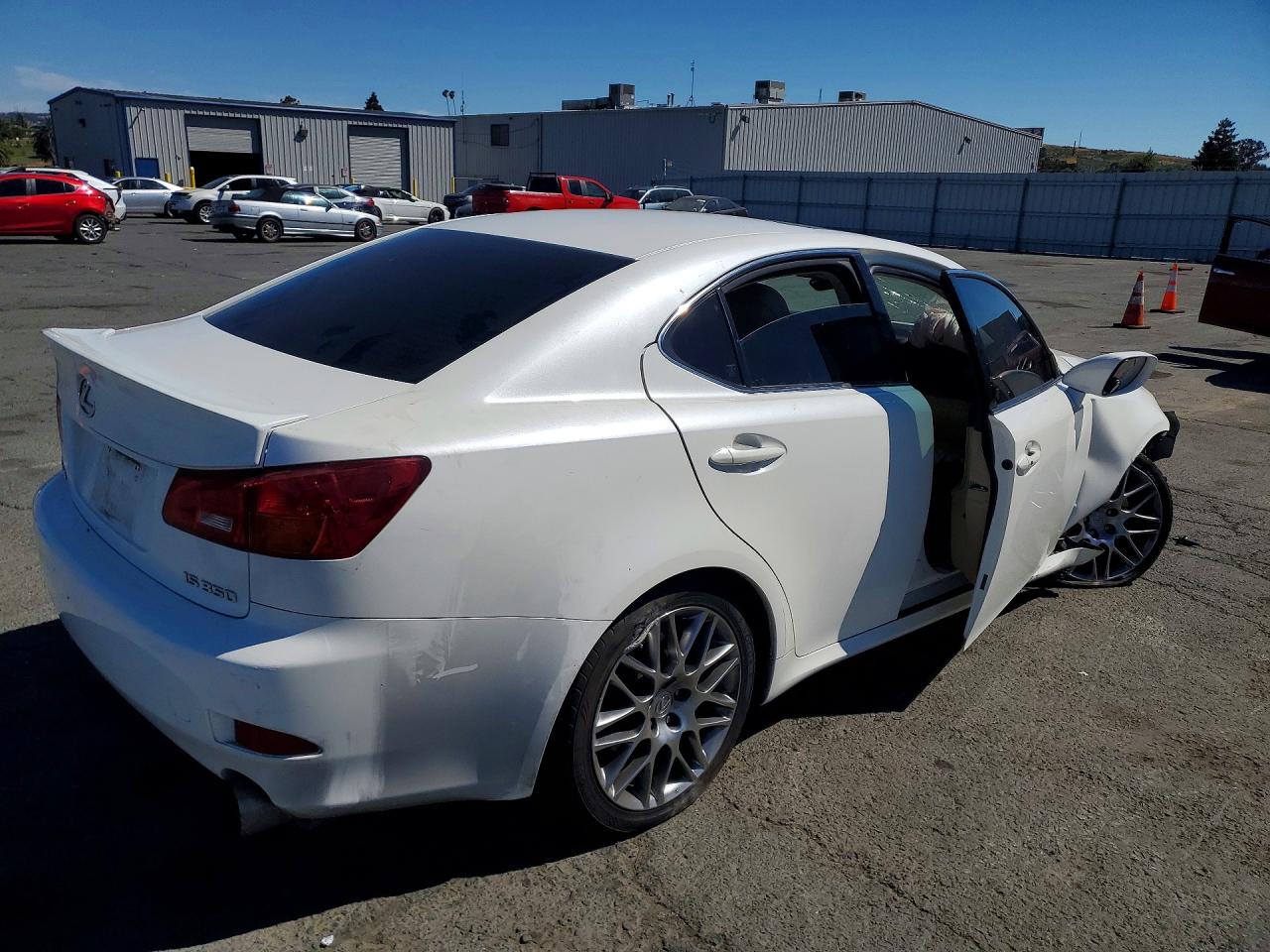 2006 Lexus Is 350 White vin: JTHBE262865002569
