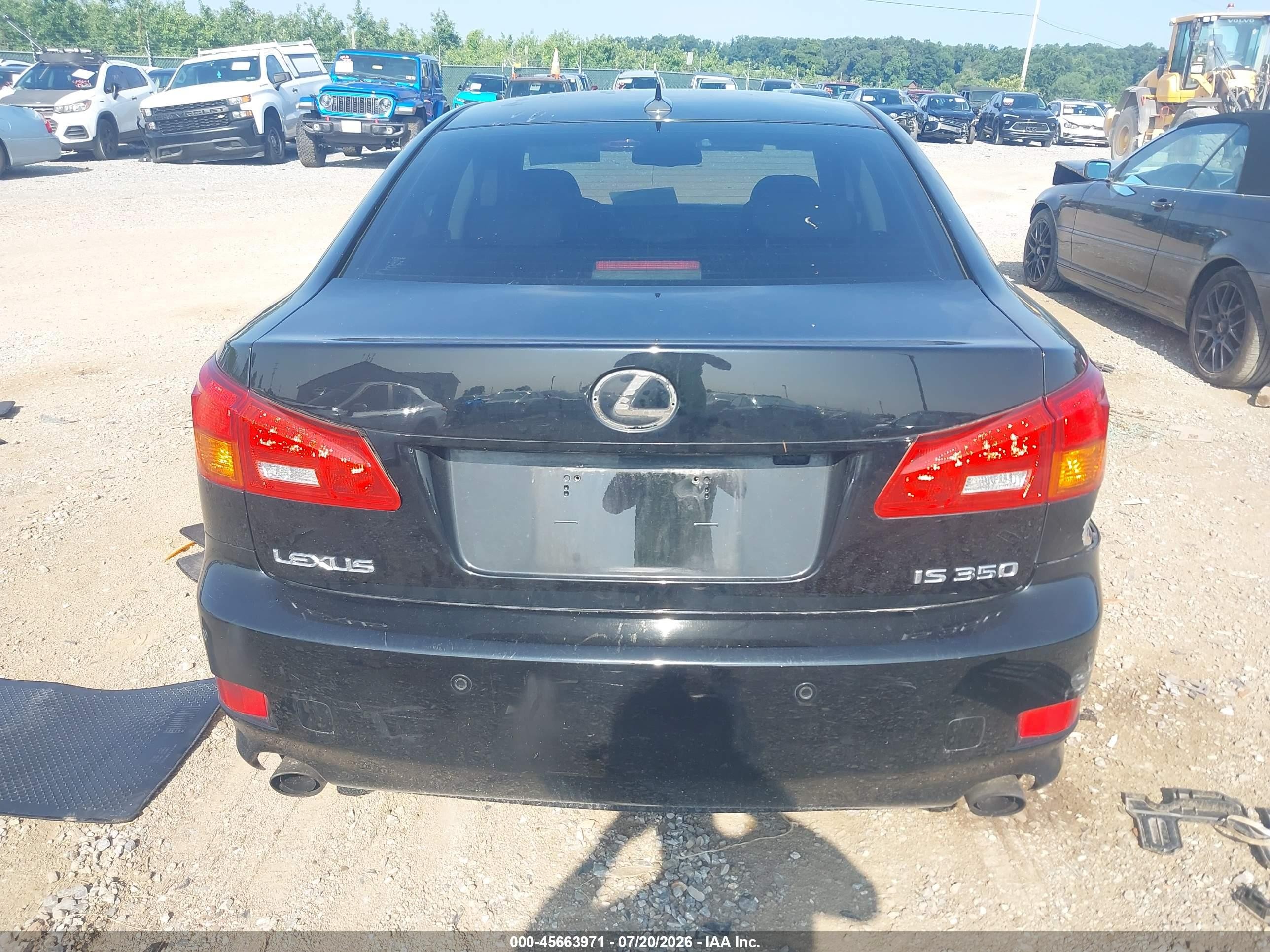2008 Lexus Is 350   Black vin: JTHBE262882015245