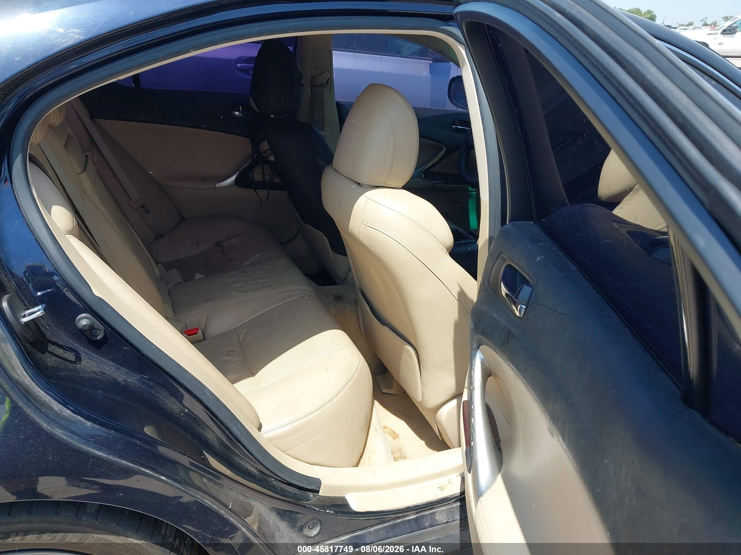 2007 Lexus Is 350   Black vin: JTHBE262975011881