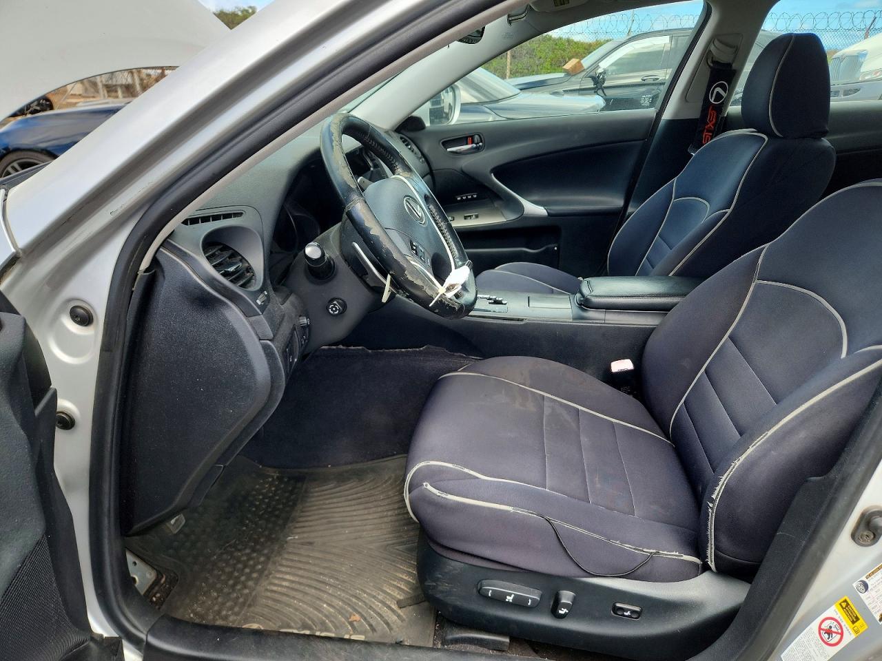 2006 Lexus Is 350 Серебряный vin: JTHBE262X65003951