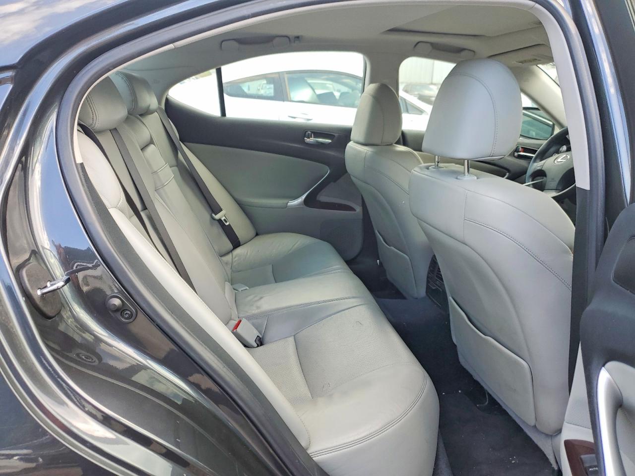2007 Lexus Is 350 Charcoal vin: JTHBE262X72010319