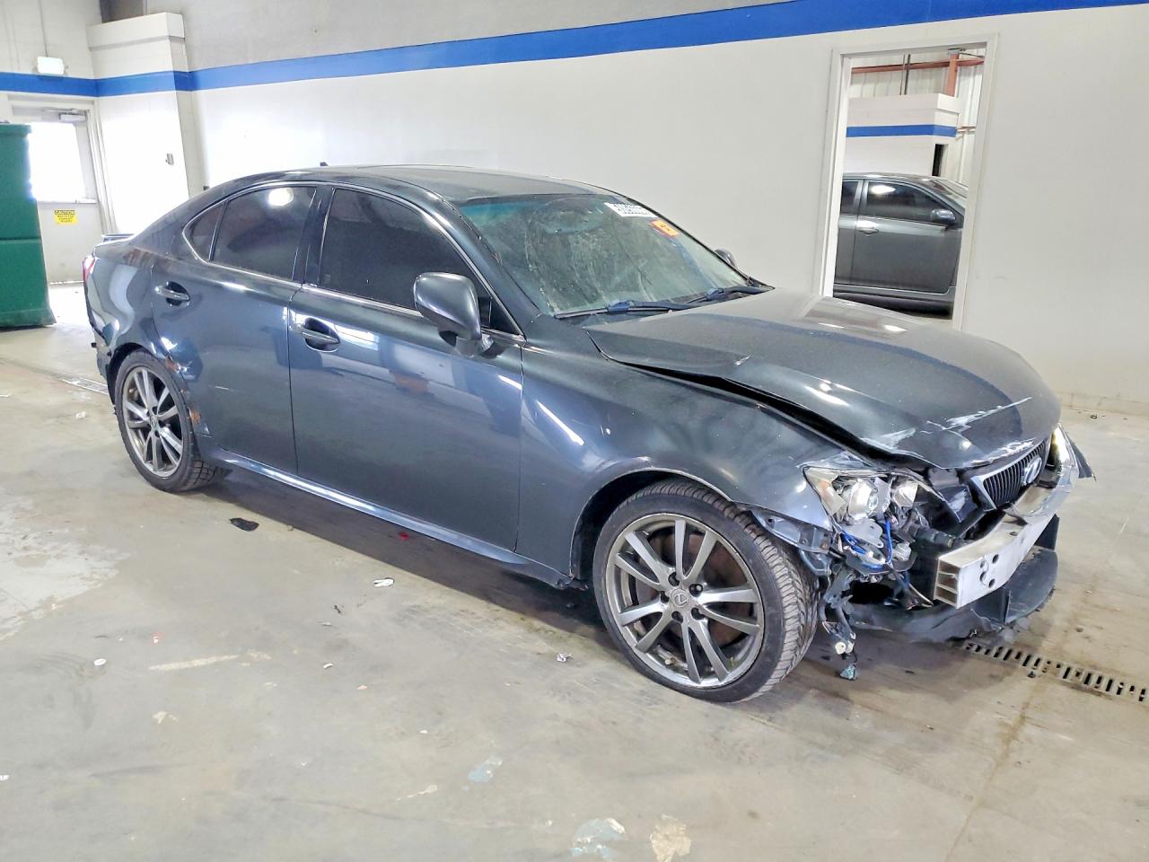 2008 Lexus Is 350 Blue vin: JTHBE262X85019537