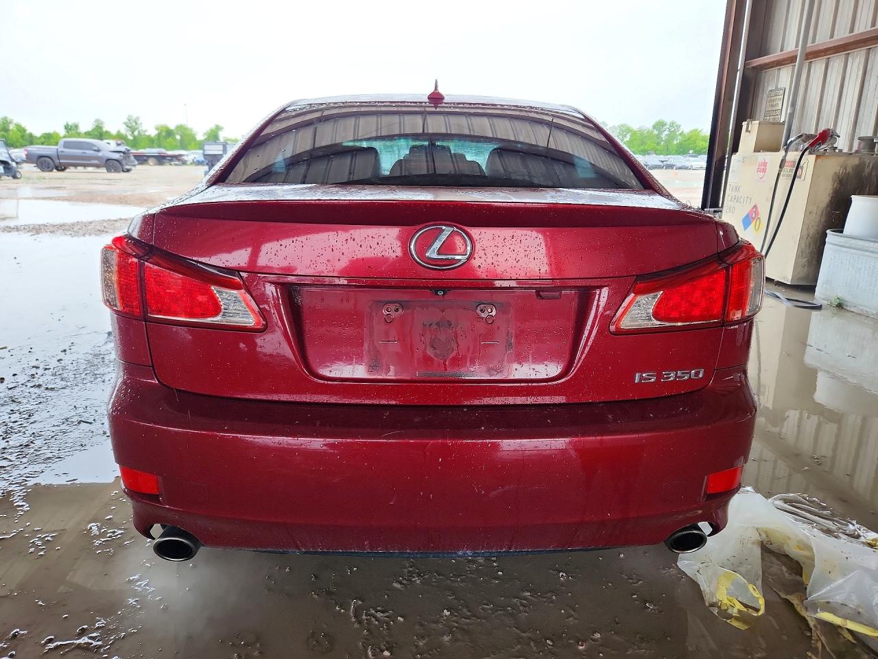 2011 Lexus Is 350 Red vin: JTHBE5C20B5028132