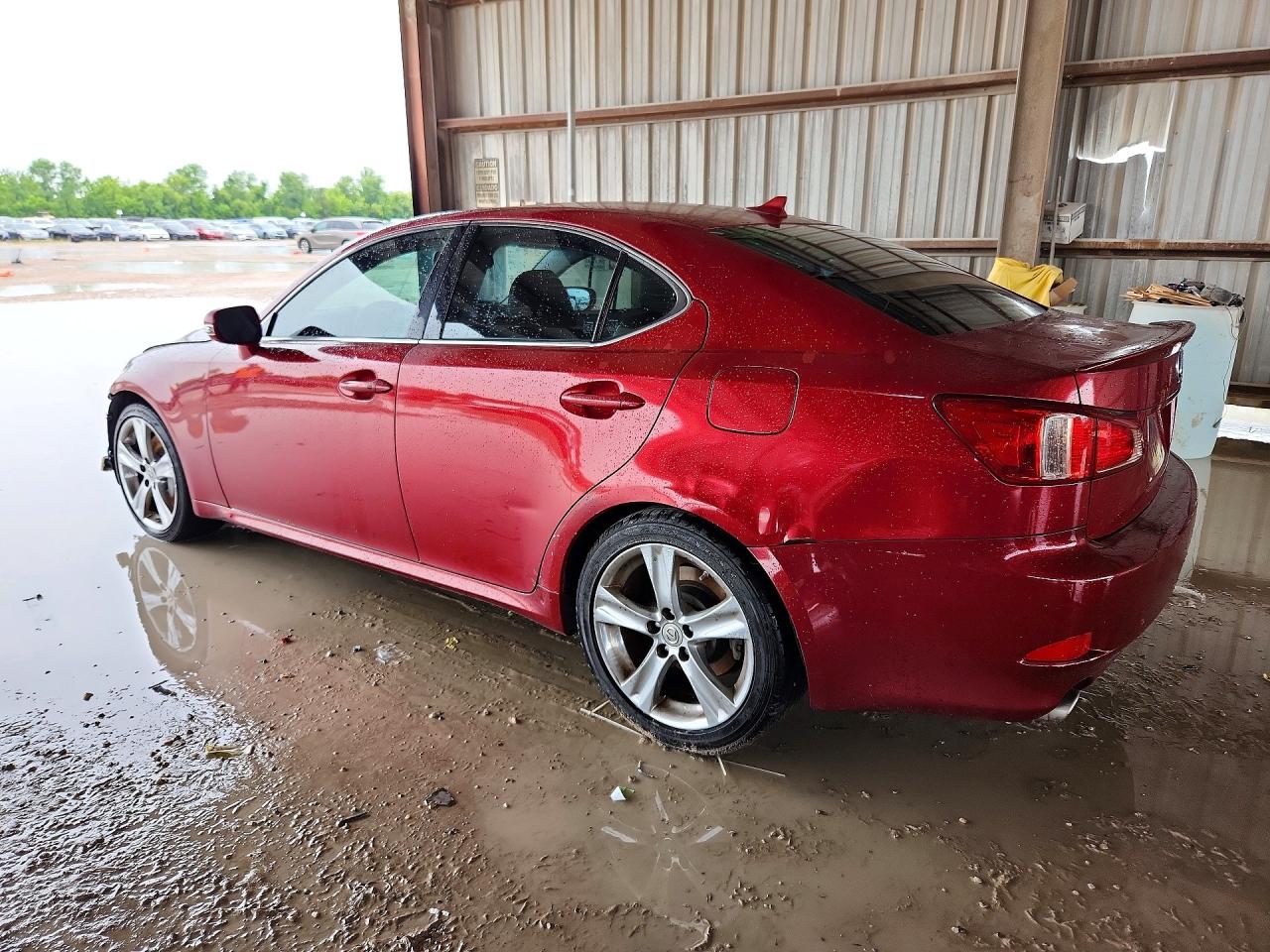 2011 Lexus Is 350 Red vin: JTHBE5C20B5028132