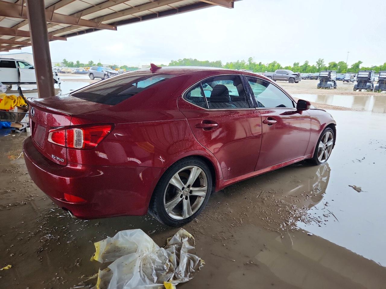 2011 Lexus Is 350 Red vin: JTHBE5C20B5028132