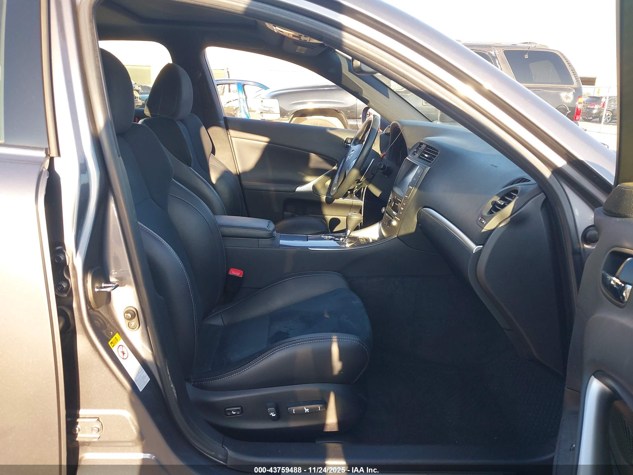 2013 Lexus Is 350   Gray vin: JTHBE5C21D5031849