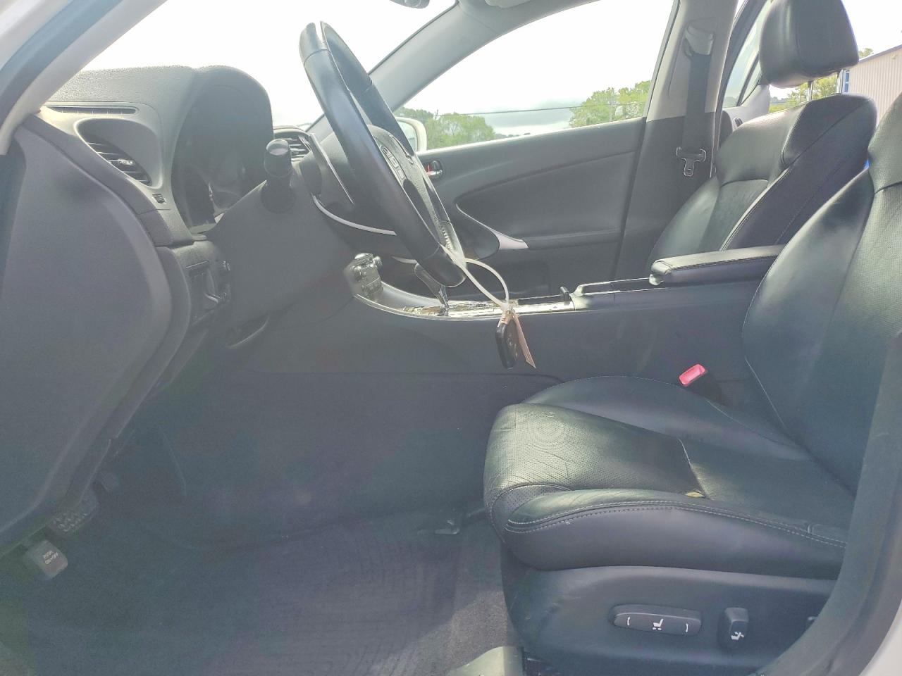 2010 Lexus Is 350 Белый vin: JTHBE5C22A5024517