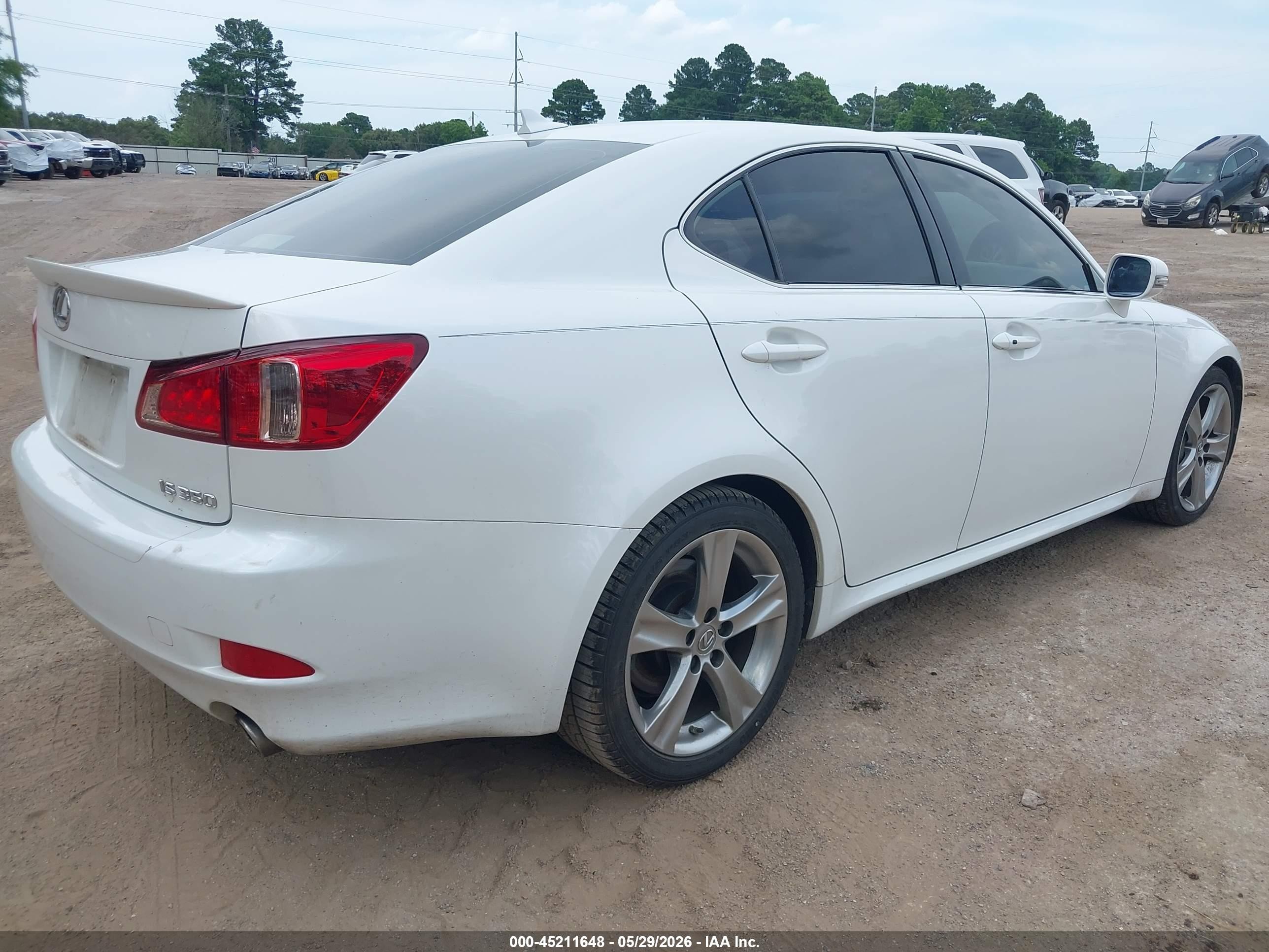 2012 Lexus Is 350   White vin: JTHBE5C28C5031104