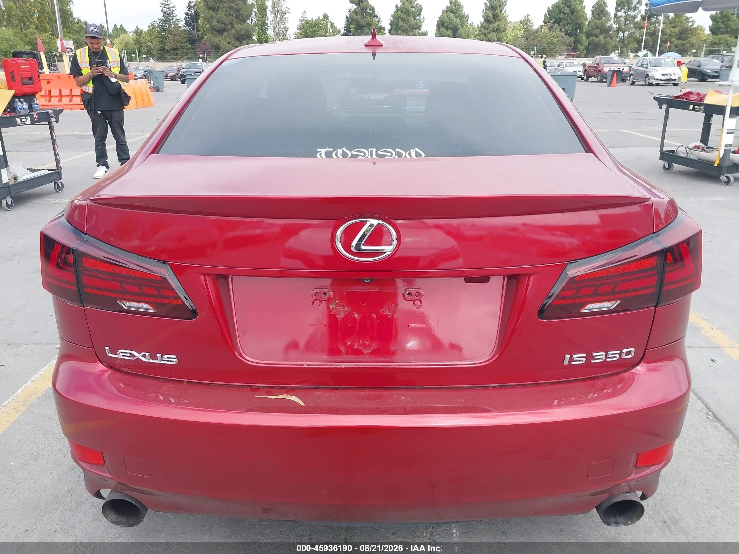2010 Lexus Is 350 Red vin: JTHBE5C2XA5024362
