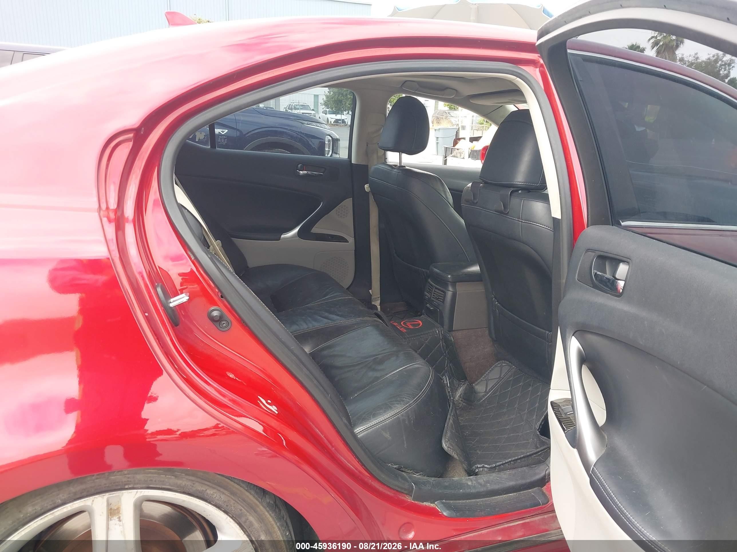 2010 Lexus Is 350 Red vin: JTHBE5C2XA5024362