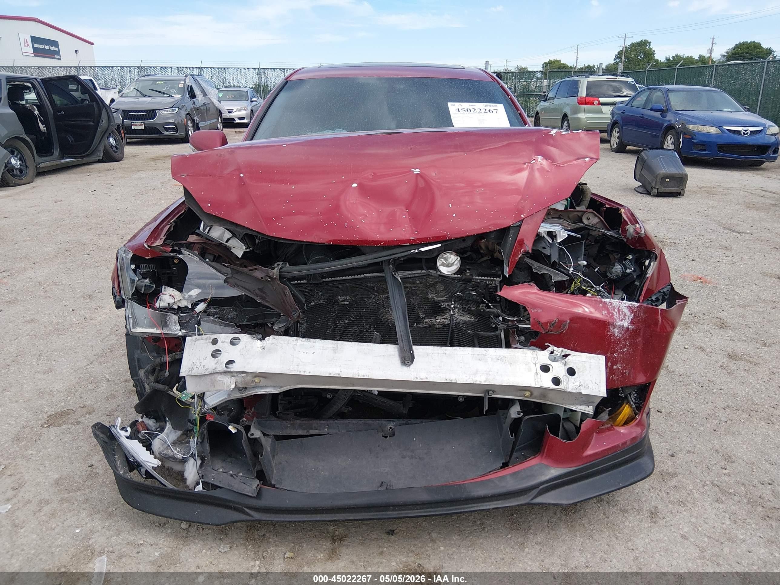 2010 Lexus Is 350   Red vin: JTHBE5C2XA5024426