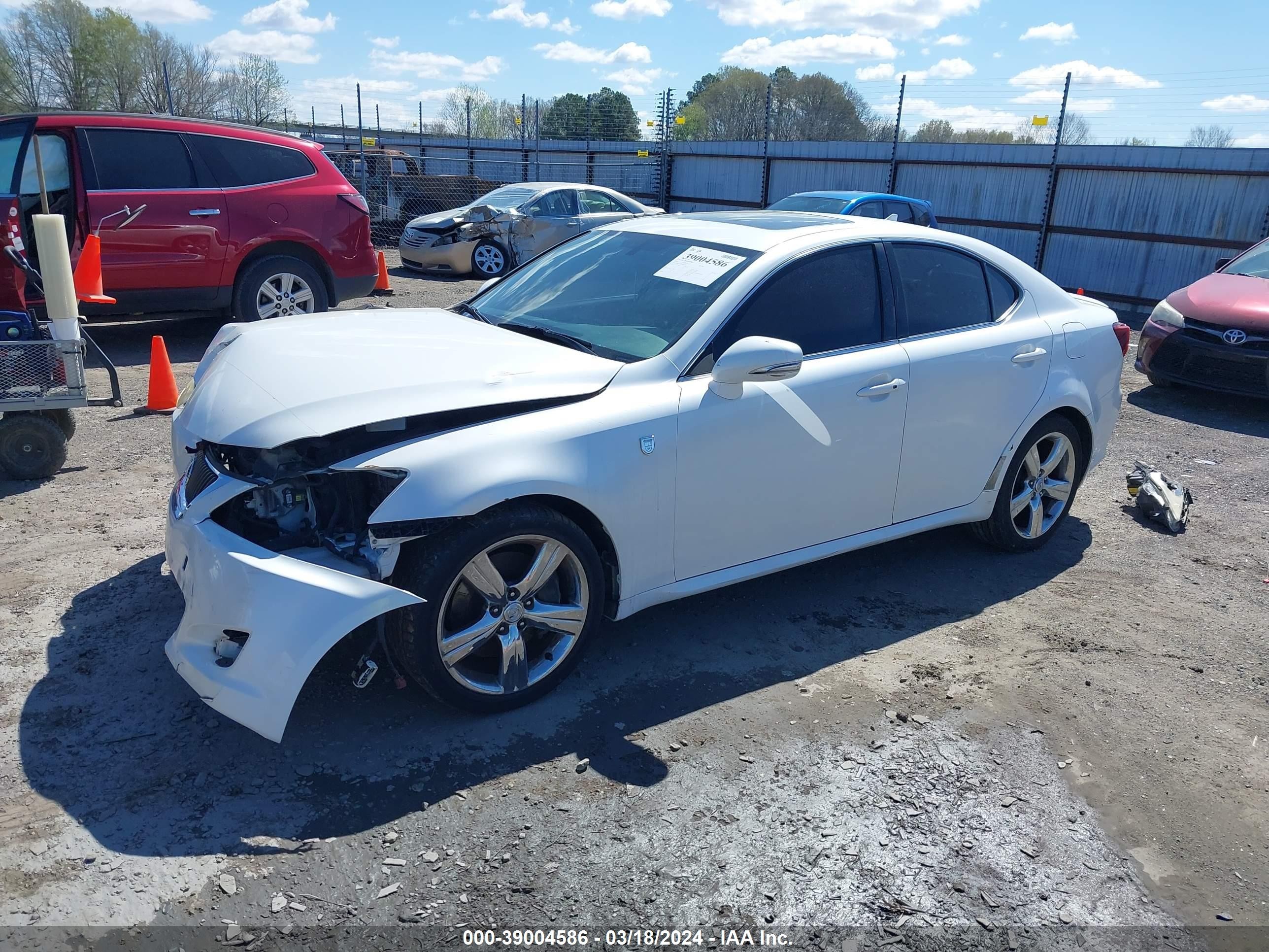 2010 Lexus Is 350   White vin: JTHBE5C2XA5025107
