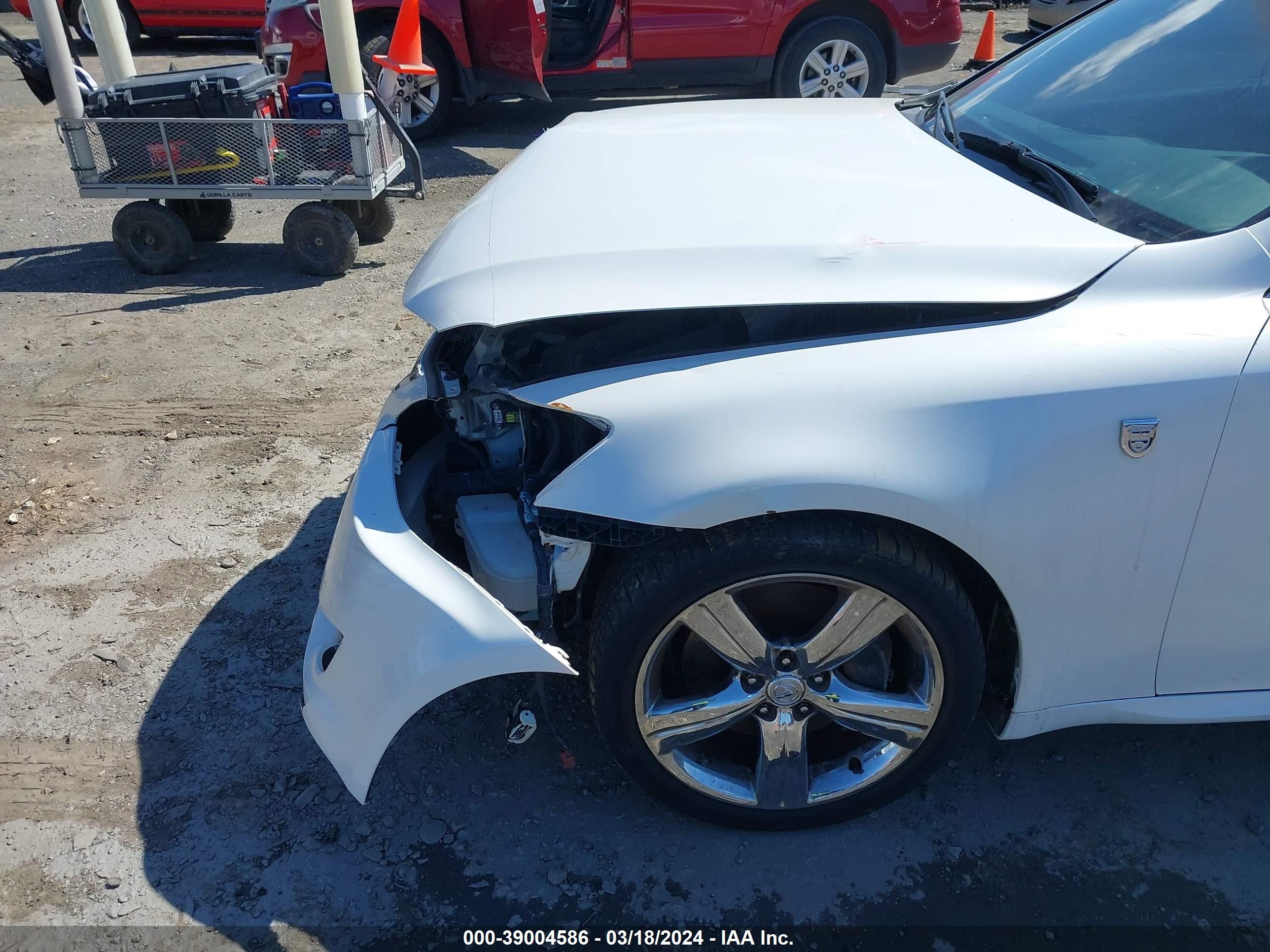 2010 Lexus Is 350   White vin: JTHBE5C2XA5025107