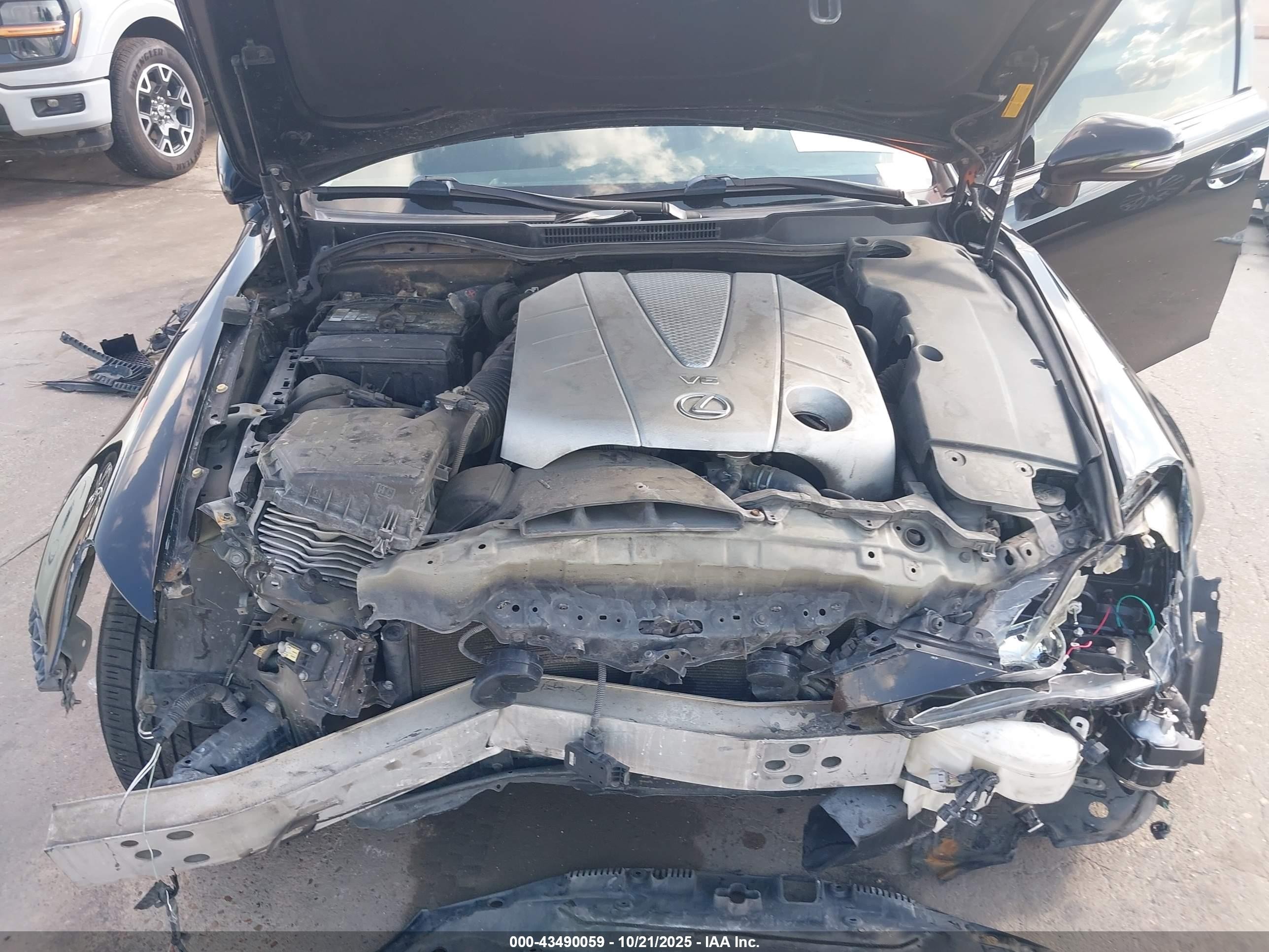 2013 Lexus Is 350   Черный vin: JTHBE5C2XD5031686
