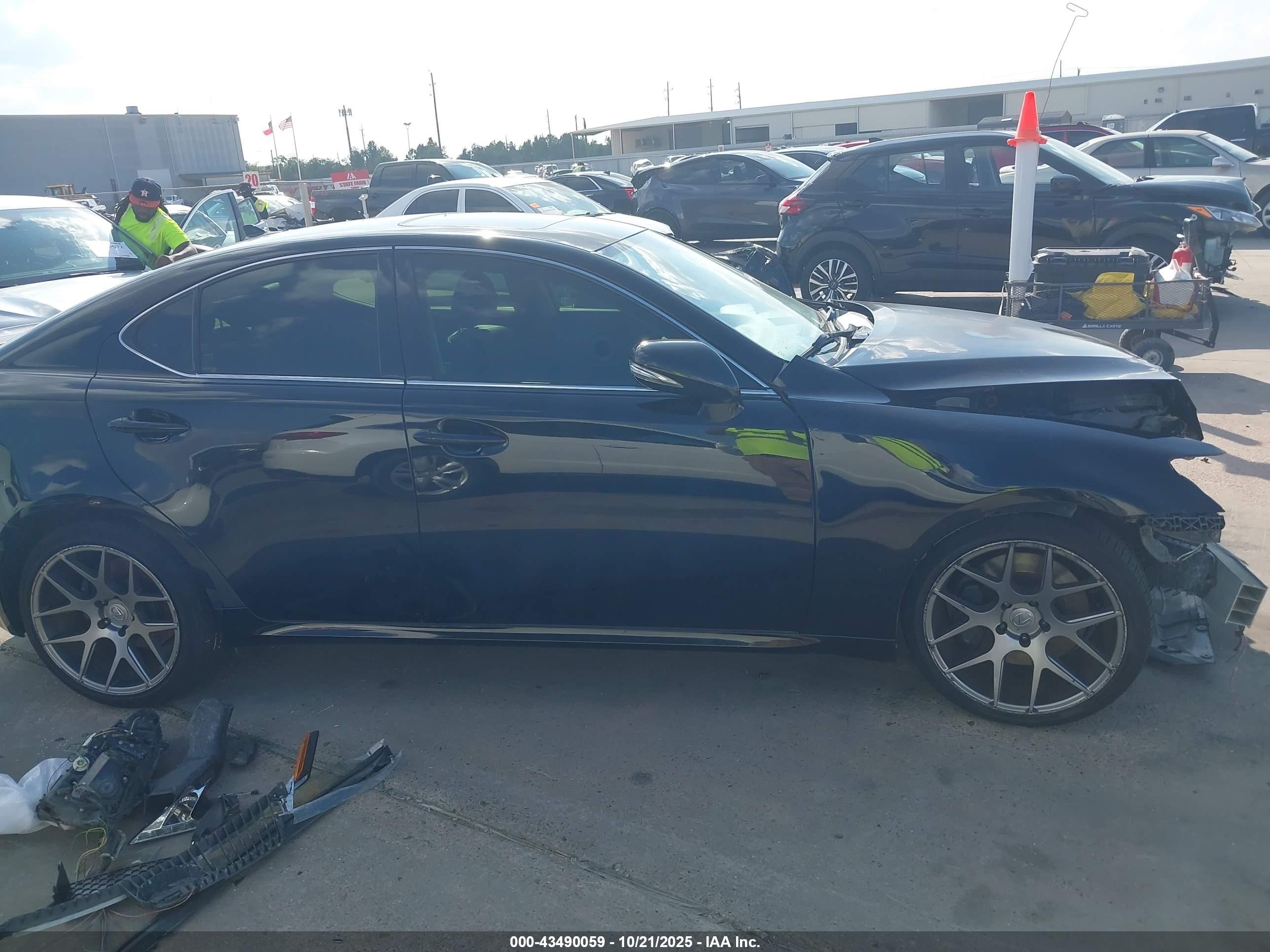 2013 Lexus Is 350   Черный vin: JTHBE5C2XD5031686