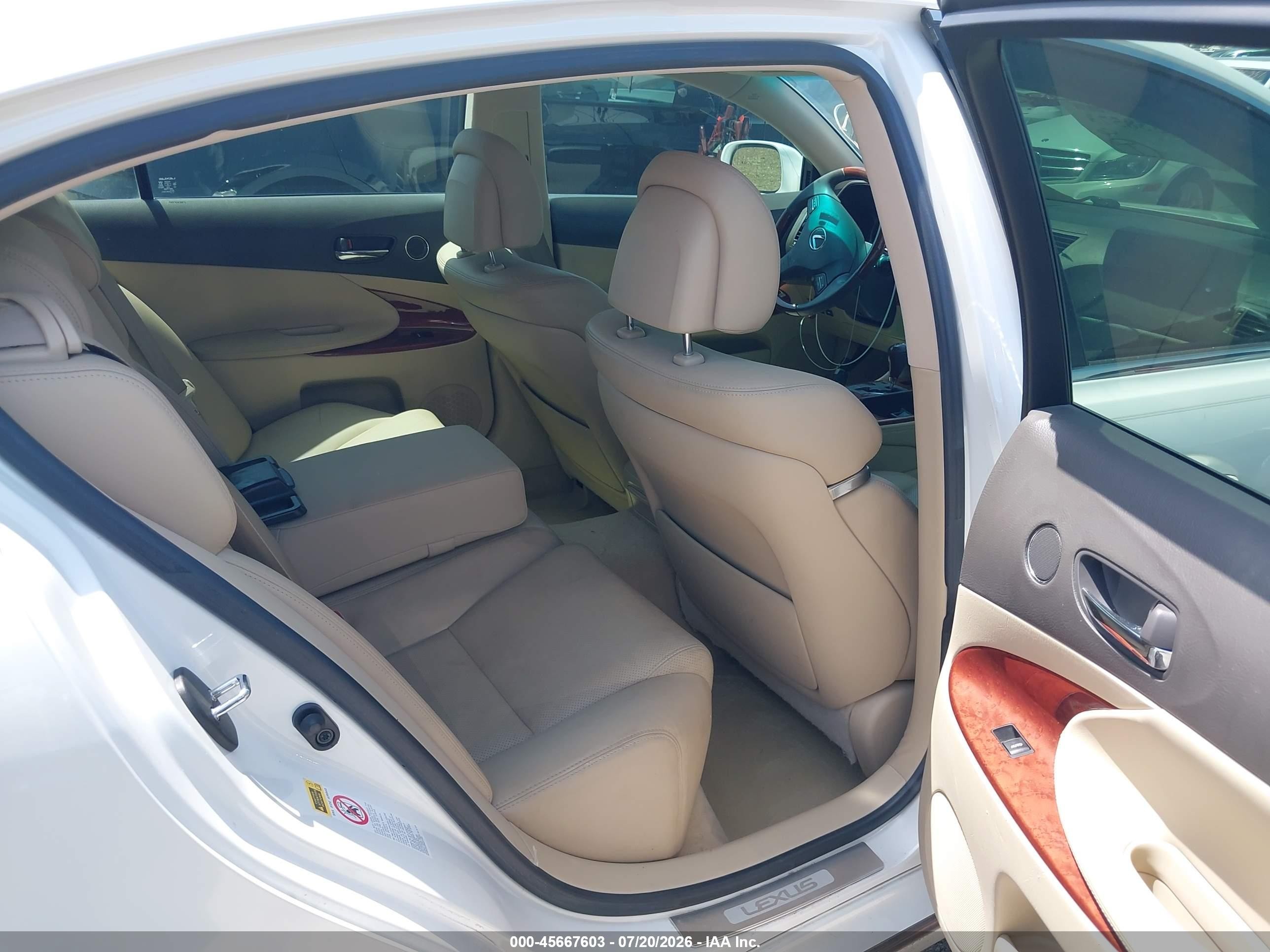 2008 Lexus Gs 350   White vin: JTHBE96SX80041267
