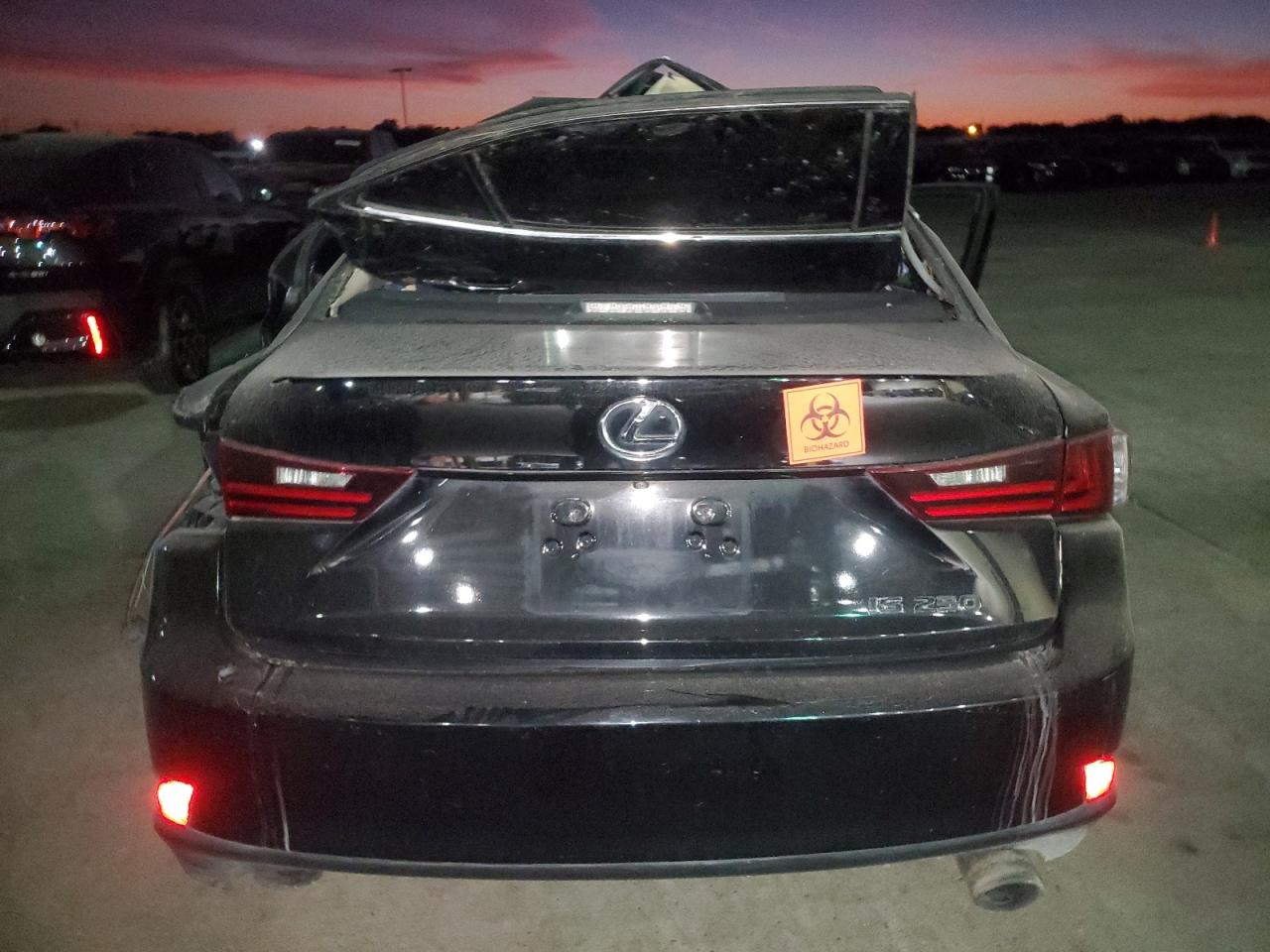 2015 Lexus Is 250 Черный vin: JTHBF1D20F5045748 Damage: Rear Glass, Broken, Replacement Required