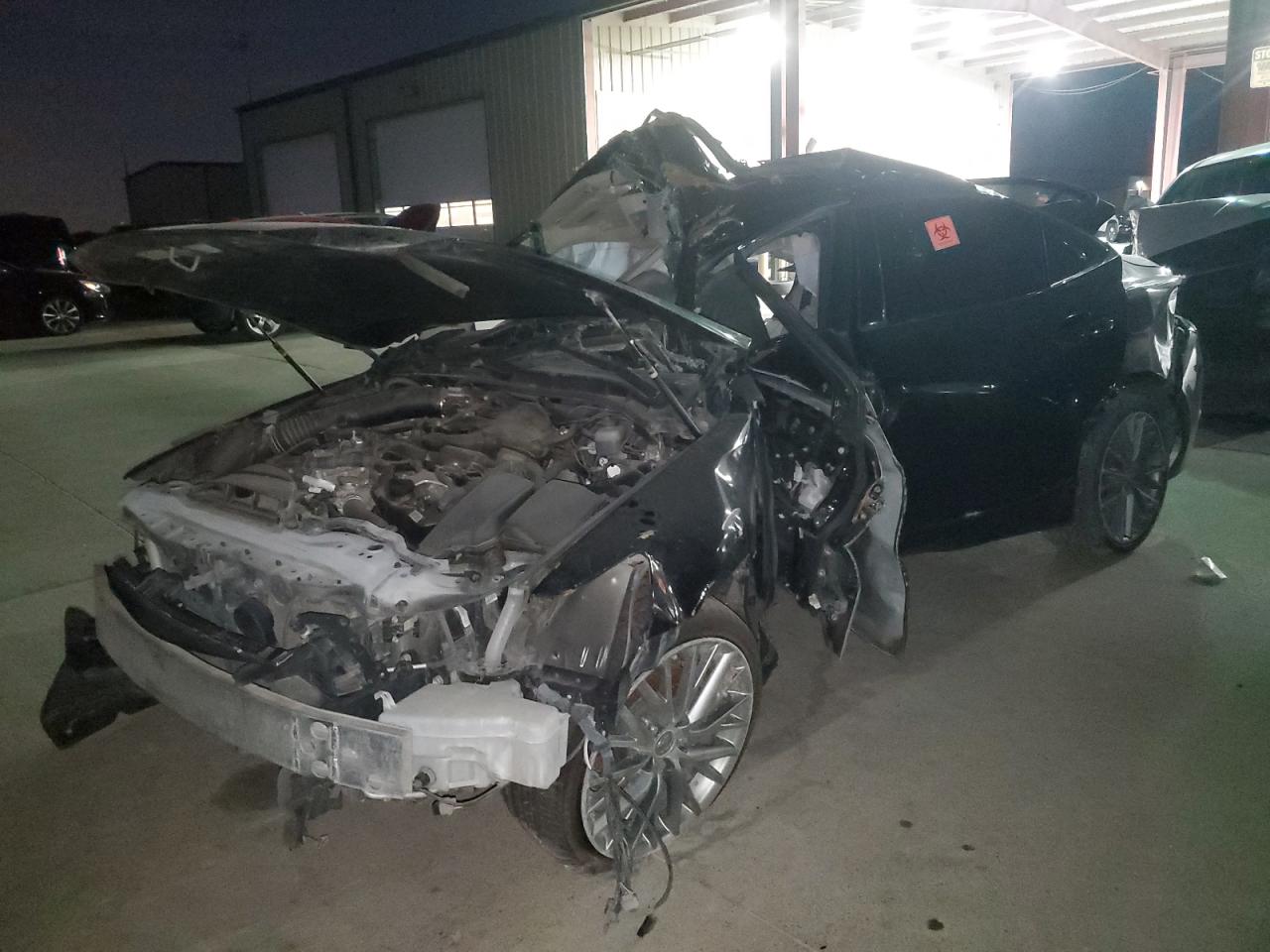 2015 Lexus Is 250 Черный vin: JTHBF1D20F5045748 Damage: Left Front Fender, Severe Damage, Replacement Required
