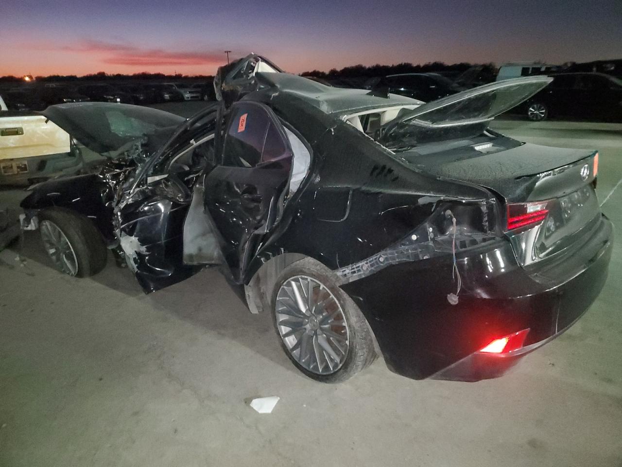 2015 Lexus Is 250 Черный vin: JTHBF1D20F5045748 Damage: Left Qtr Panel, Severe Damage, Replacement Required