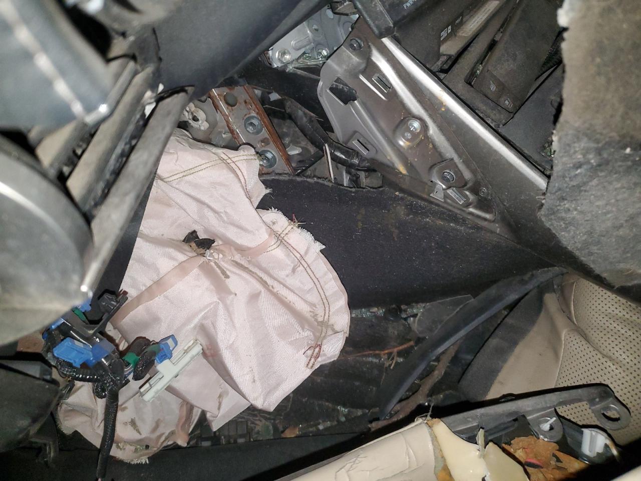 2015 Lexus Is 250 Черный vin: JTHBF1D20F5045748 Damage: Left Knee Airbag, Deployed, Replacement Required