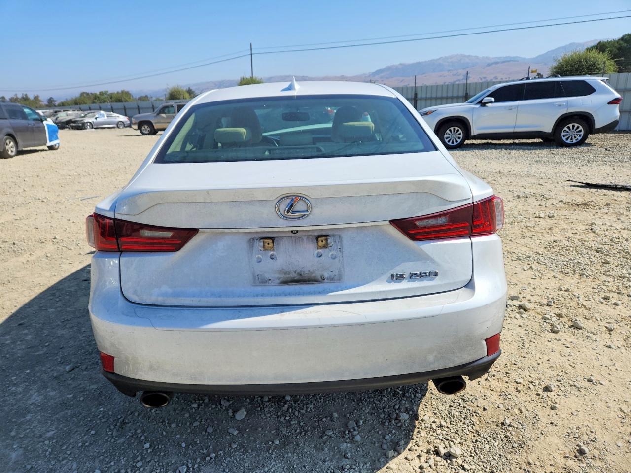 2015 Lexus Is 250 White vin: JTHBF1D20F5047662