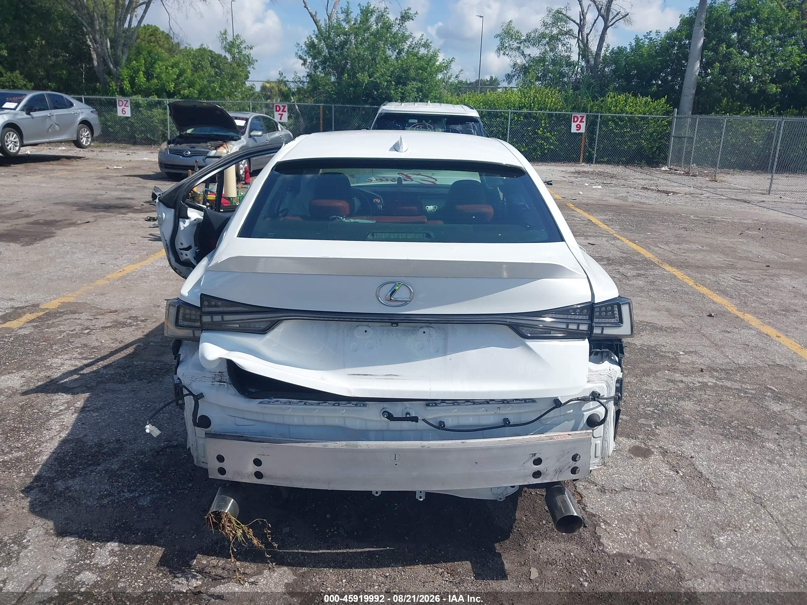2015 Lexus Is 250   White vin: JTHBF1D20F5051114