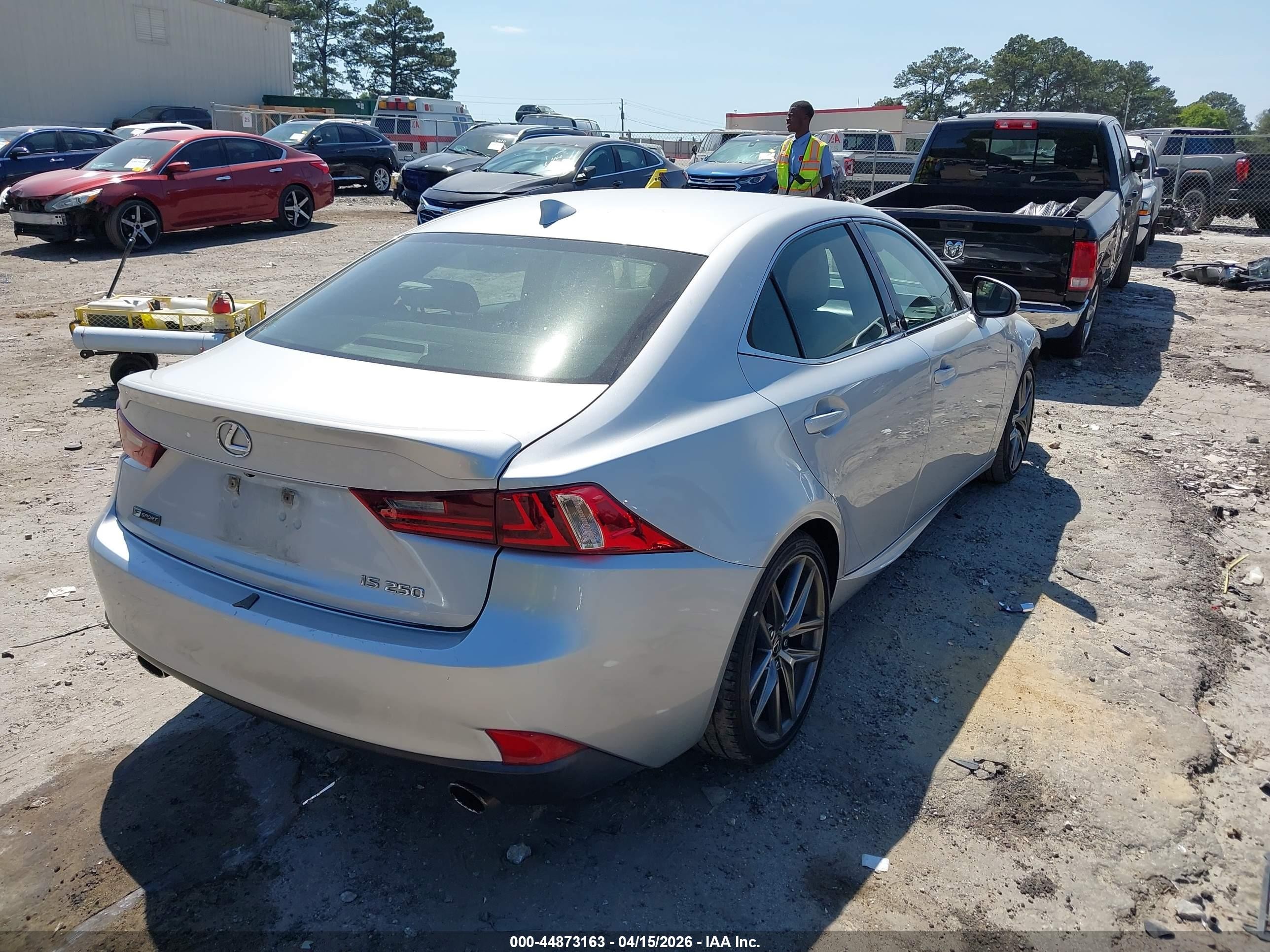 2015 Lexus Is 250   Серебряный vin: JTHBF1D20F5056135