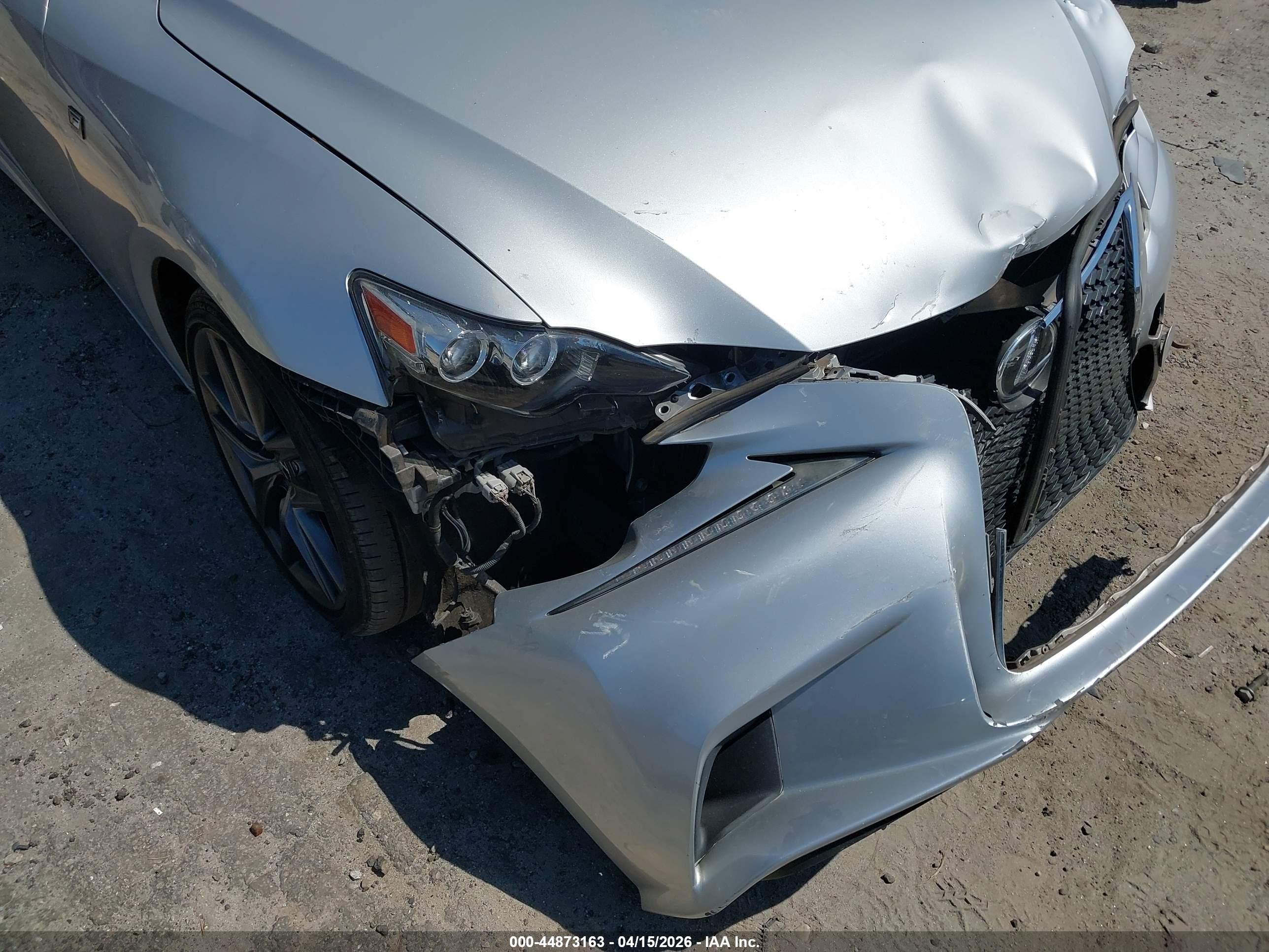 2015 Lexus Is 250   Серебряный vin: JTHBF1D20F5056135