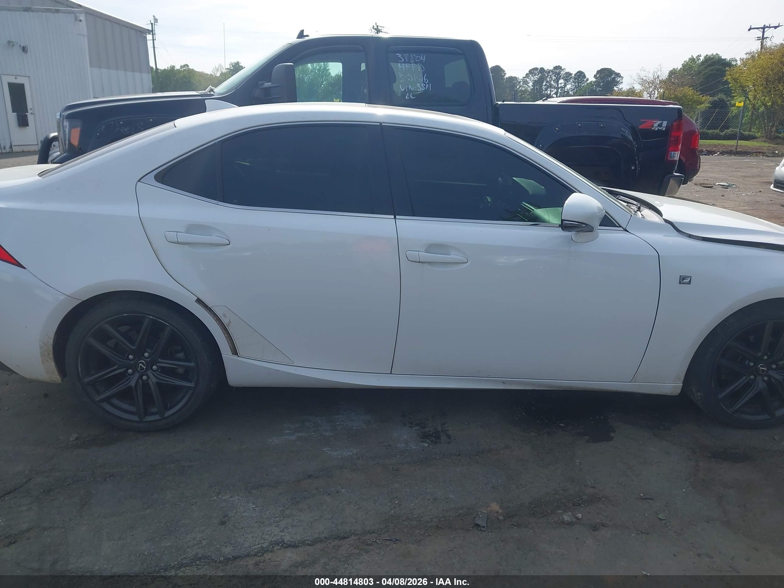 2014 Lexus Is 250   White vin: JTHBF1D21E5022025