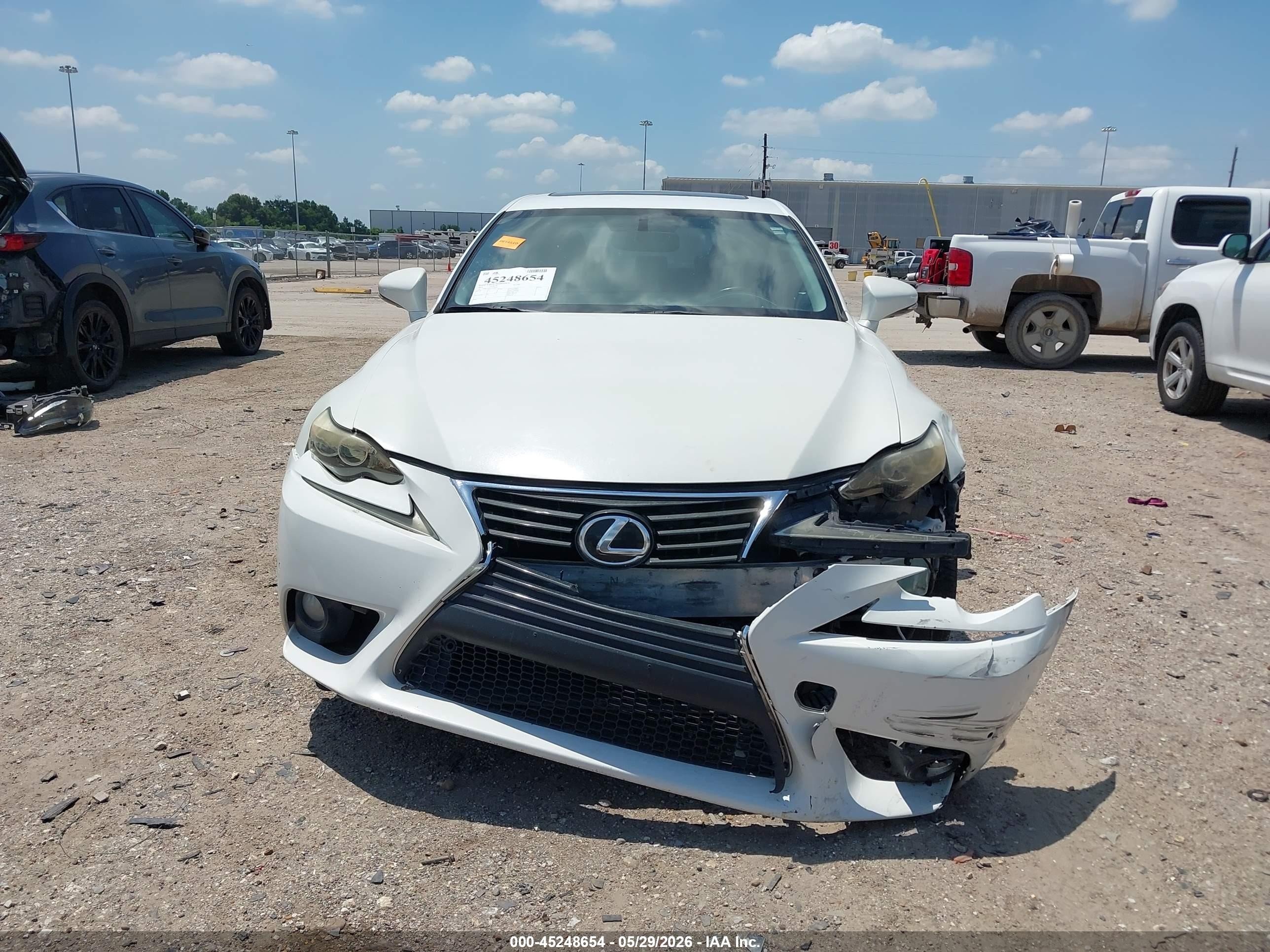 2014 Lexus Is 250   White vin: JTHBF1D21E5024423