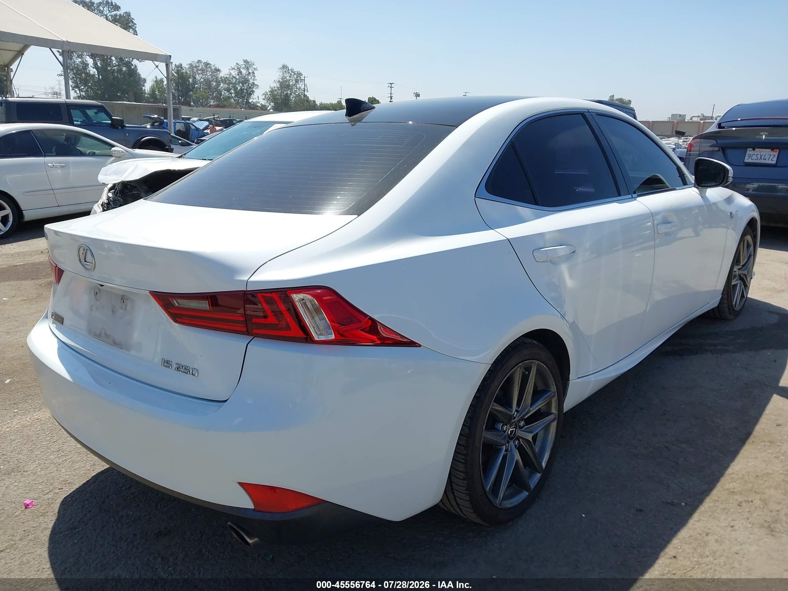 2015 Lexus Is 250   White vin: JTHBF1D21F5064681