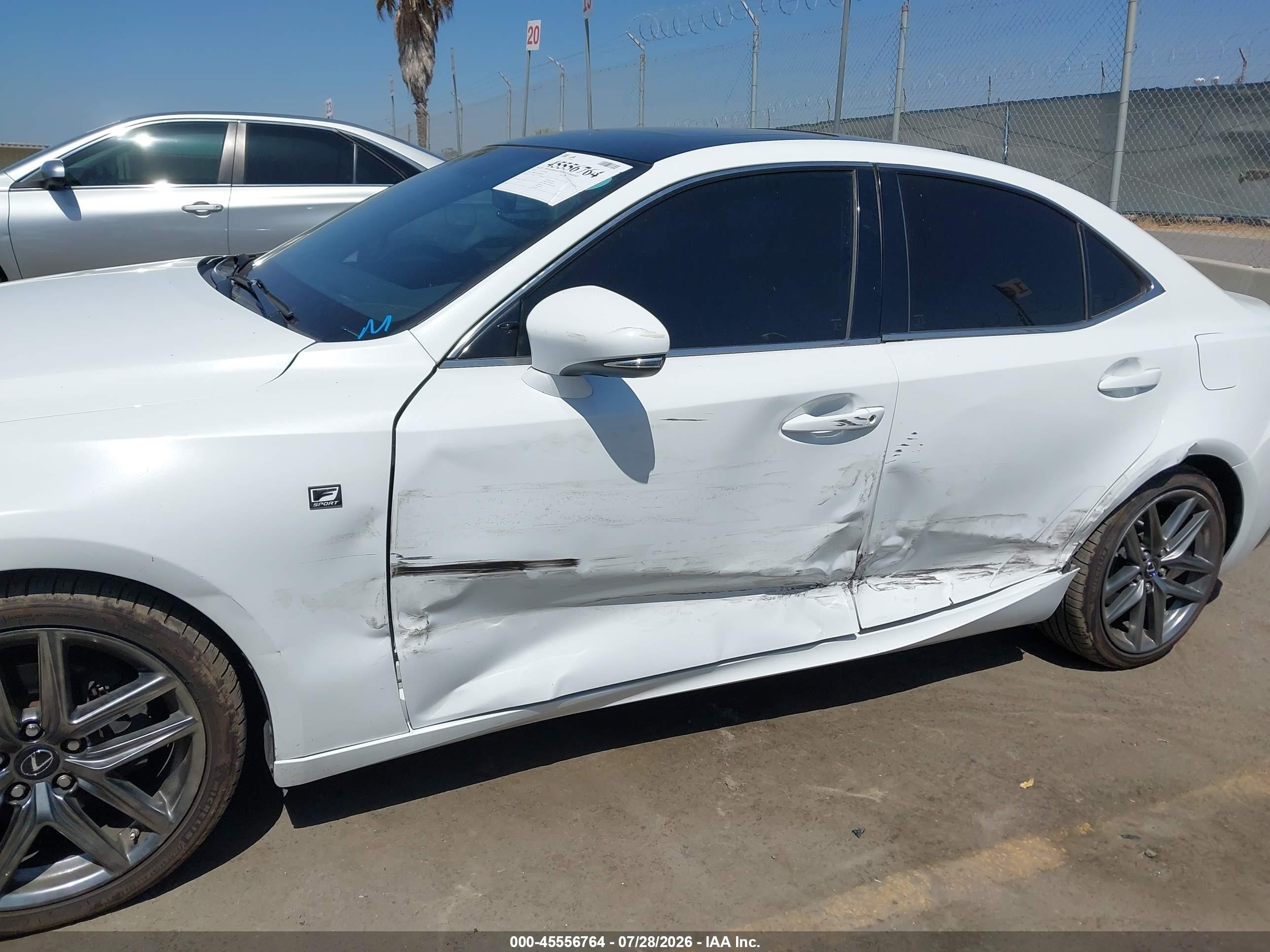 2015 Lexus Is 250   White vin: JTHBF1D21F5064681