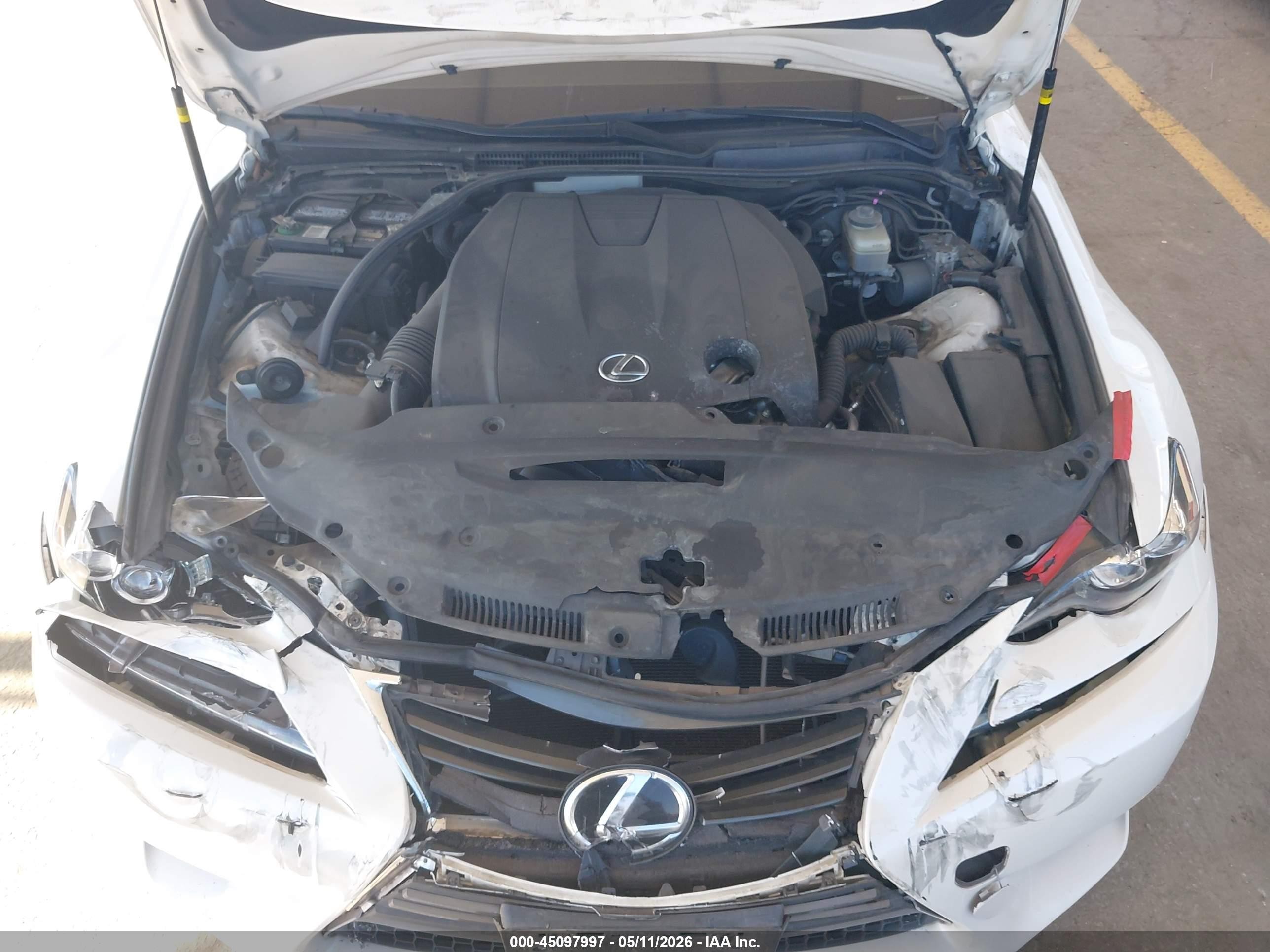2015 Lexus Is 250   White vin: JTHBF1D21F5075468
