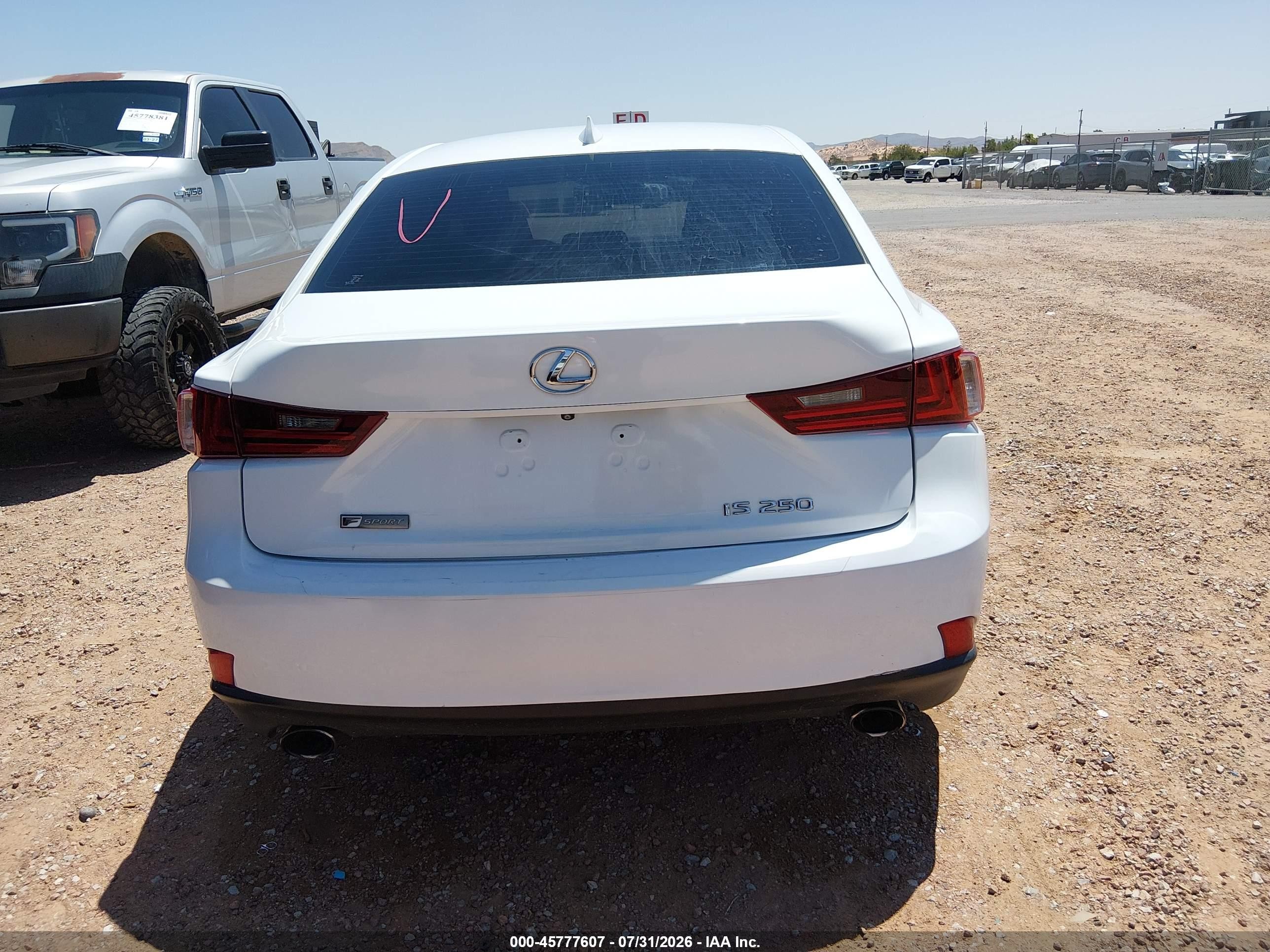 2015 Lexus Is 250   Белый vin: JTHBF1D21F5077320