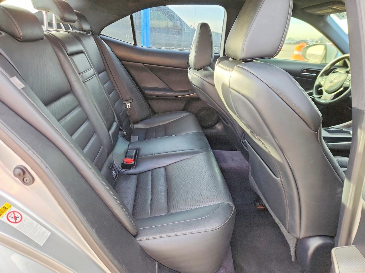 2014 Lexus Is 250 Base Silver vin: JTHBF1D22E5018677