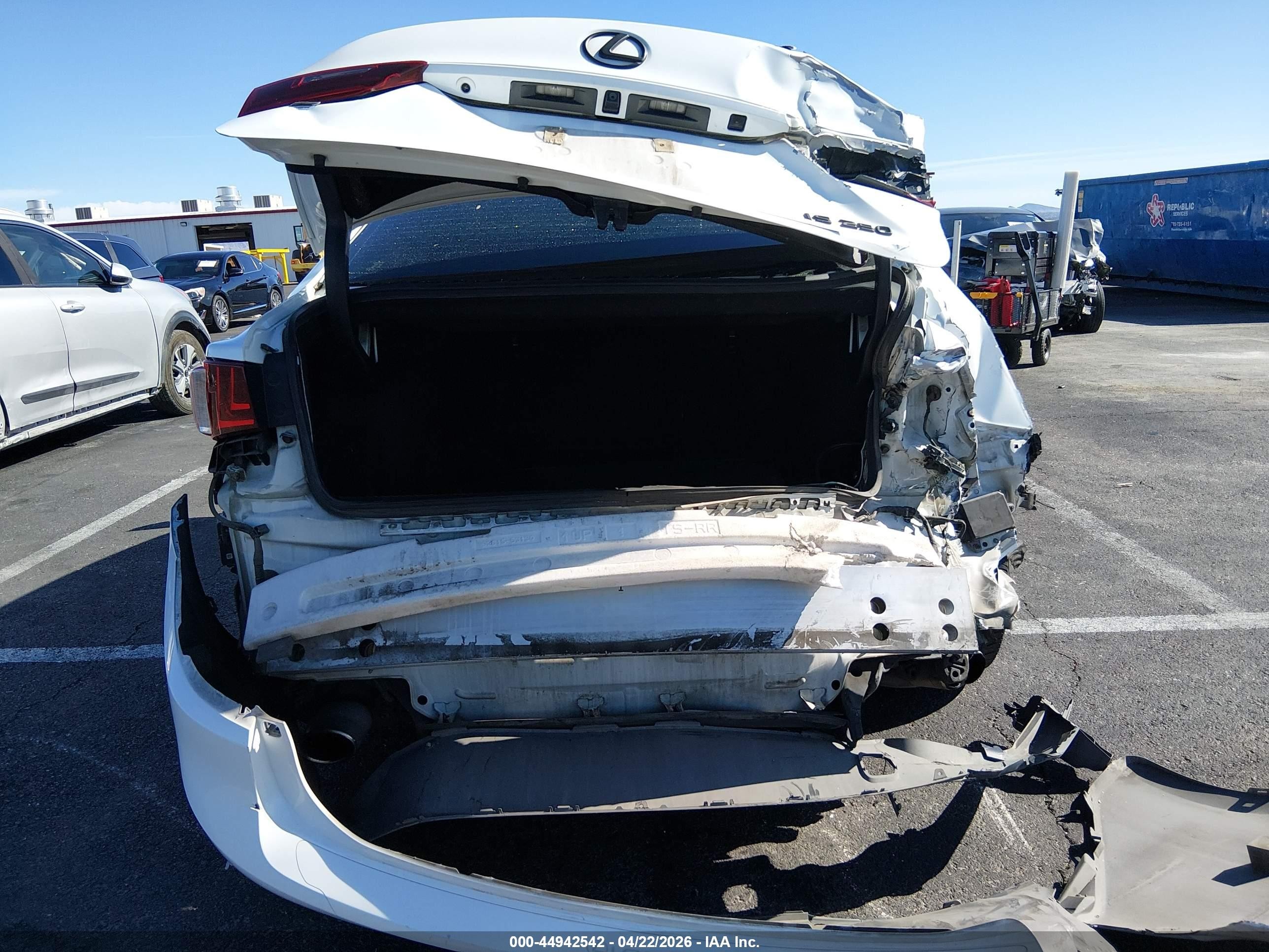 2014 Lexus Is 250   White vin: JTHBF1D23E5019692