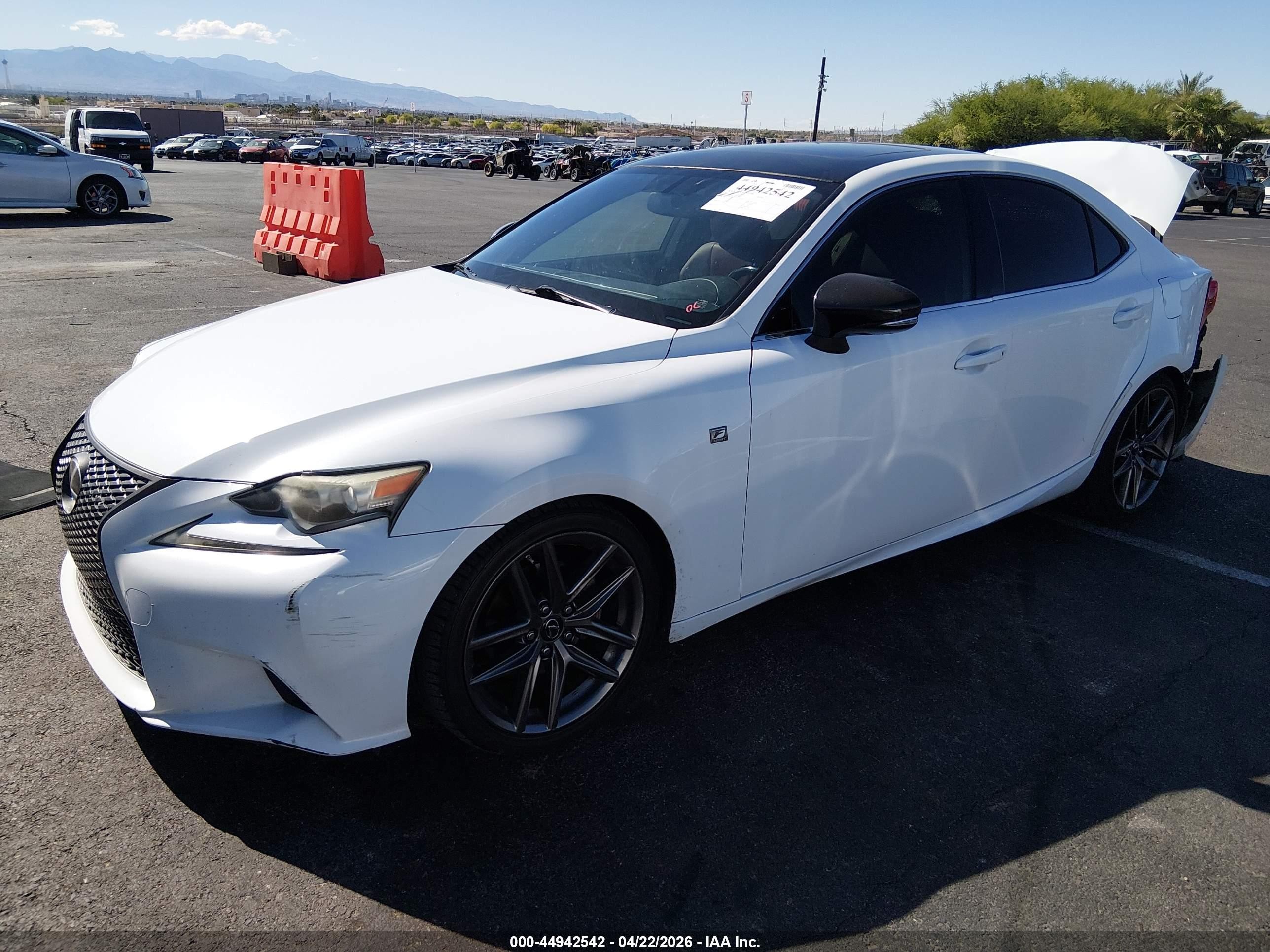 2014 Lexus Is 250   White vin: JTHBF1D23E5019692