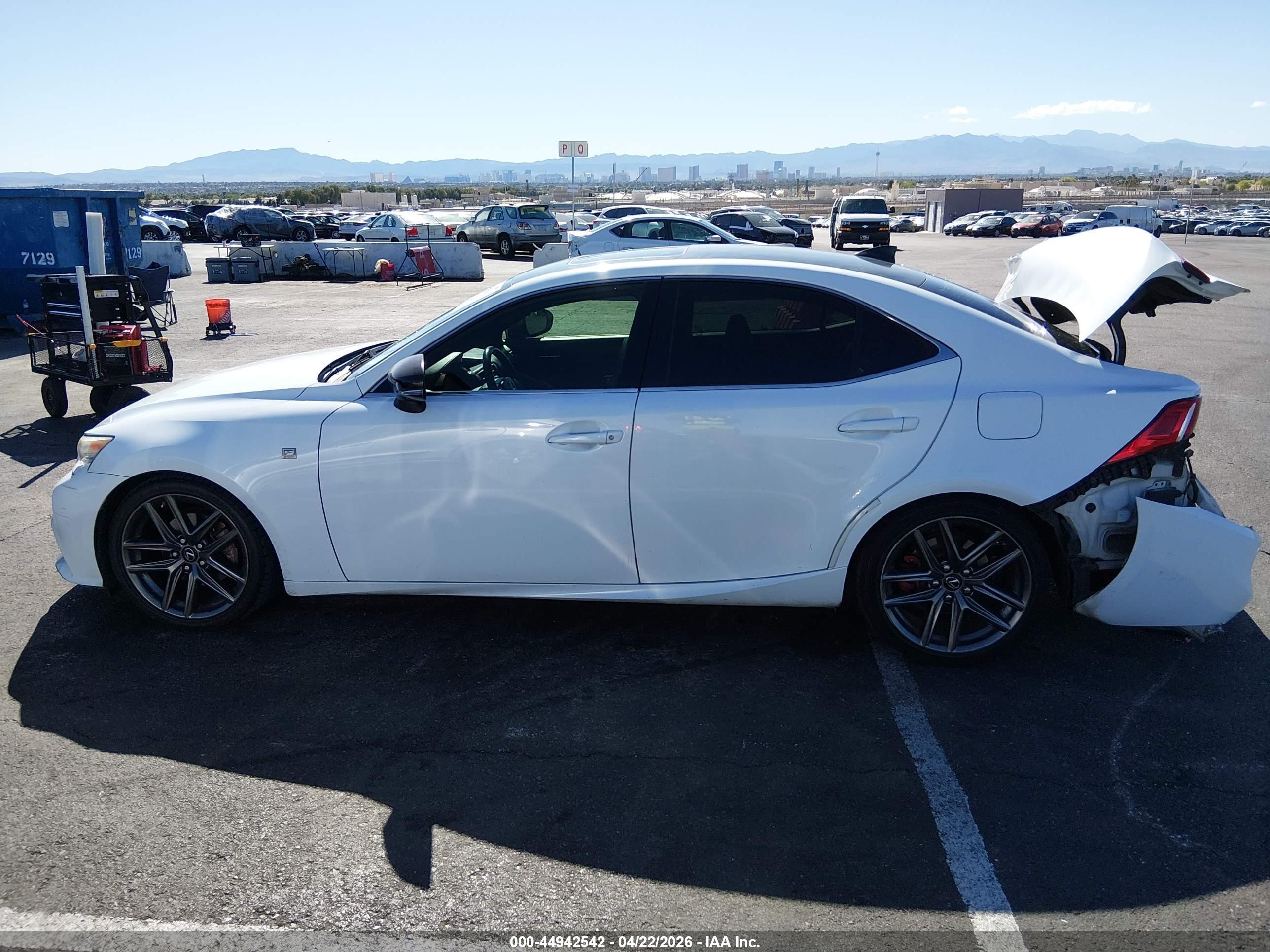 2014 Lexus Is 250   White vin: JTHBF1D23E5019692