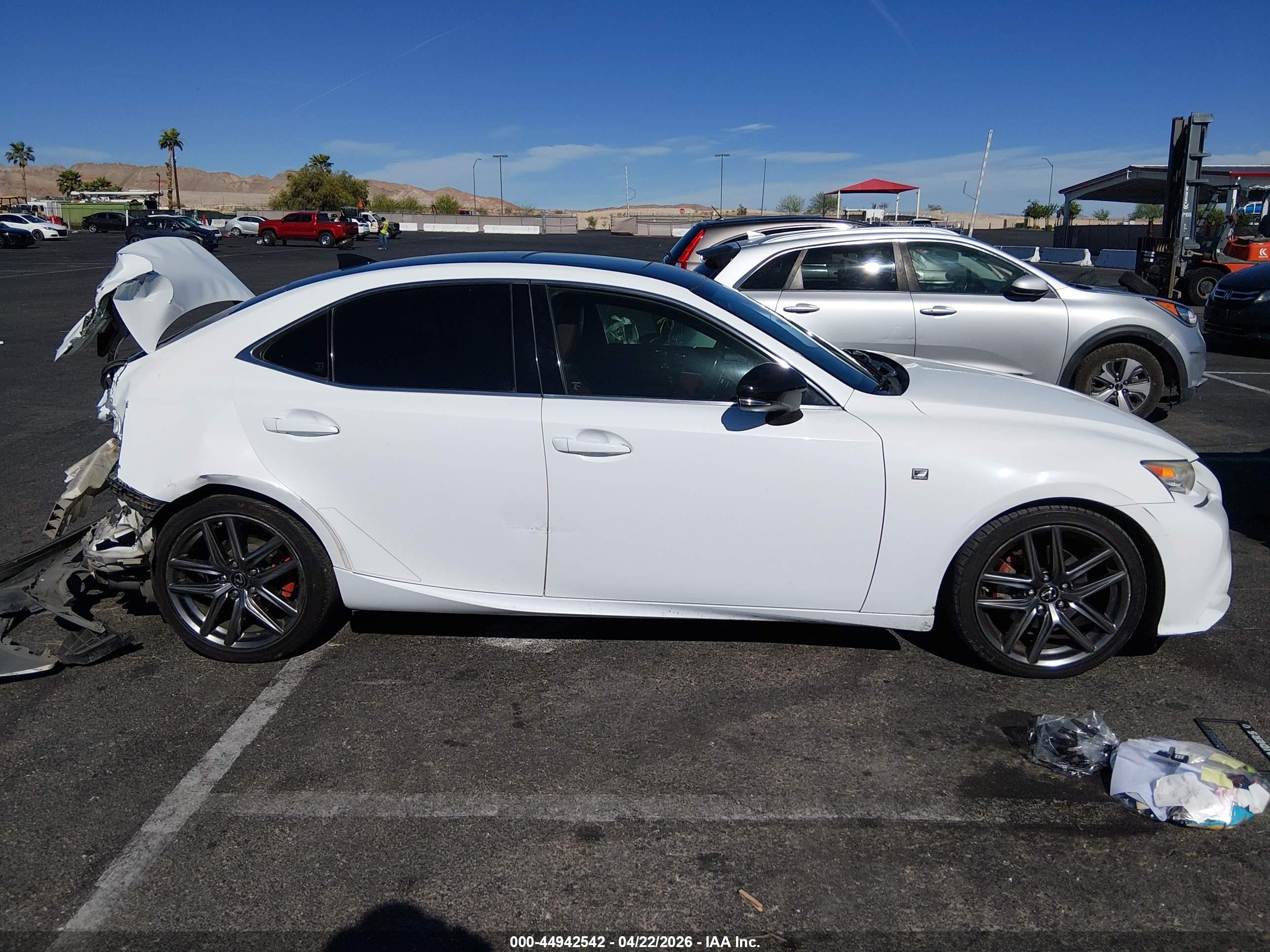 2014 Lexus Is 250   White vin: JTHBF1D23E5019692