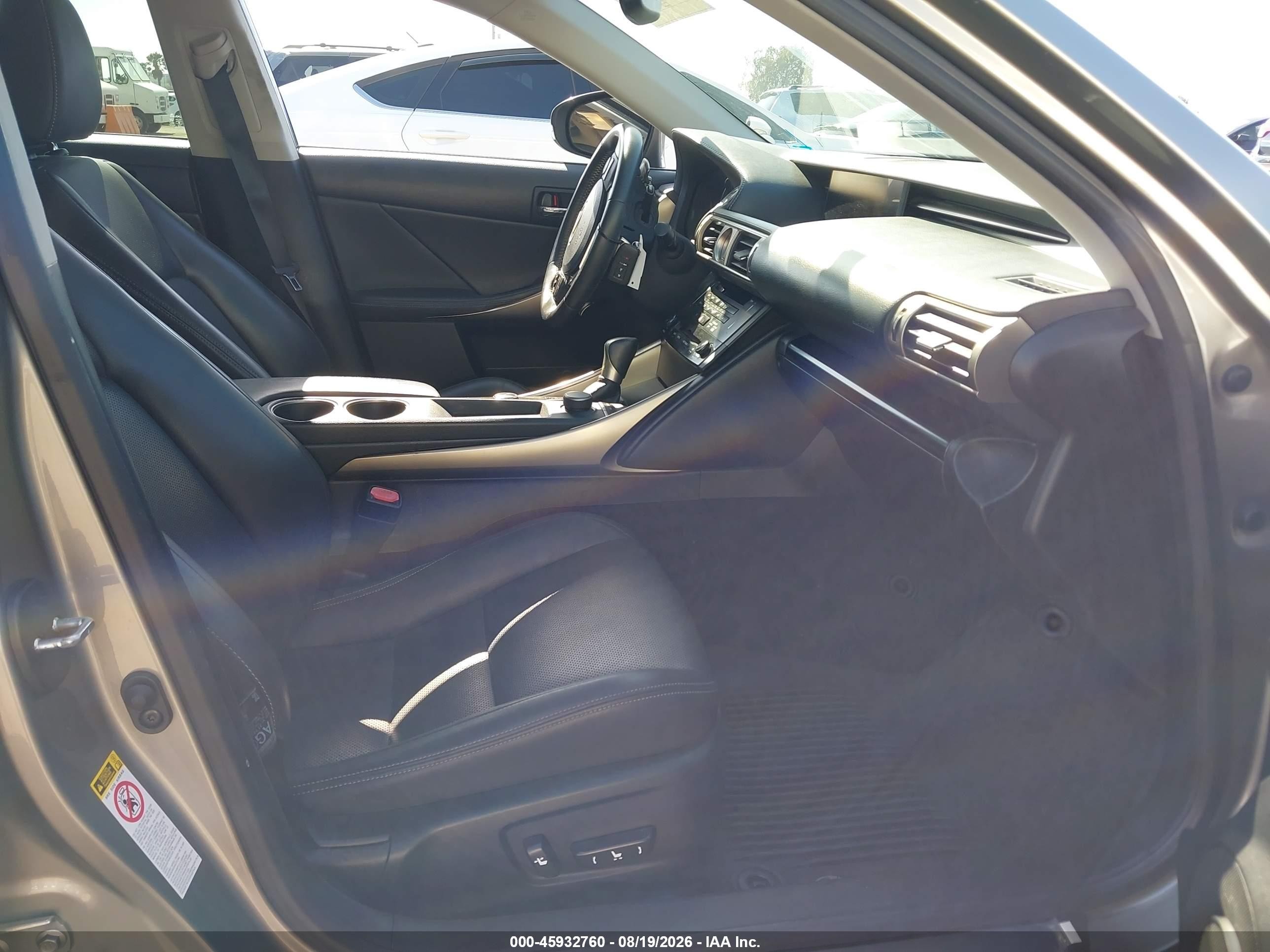 2014 Lexus Is 250   Серебряный vin: JTHBF1D23E5030076