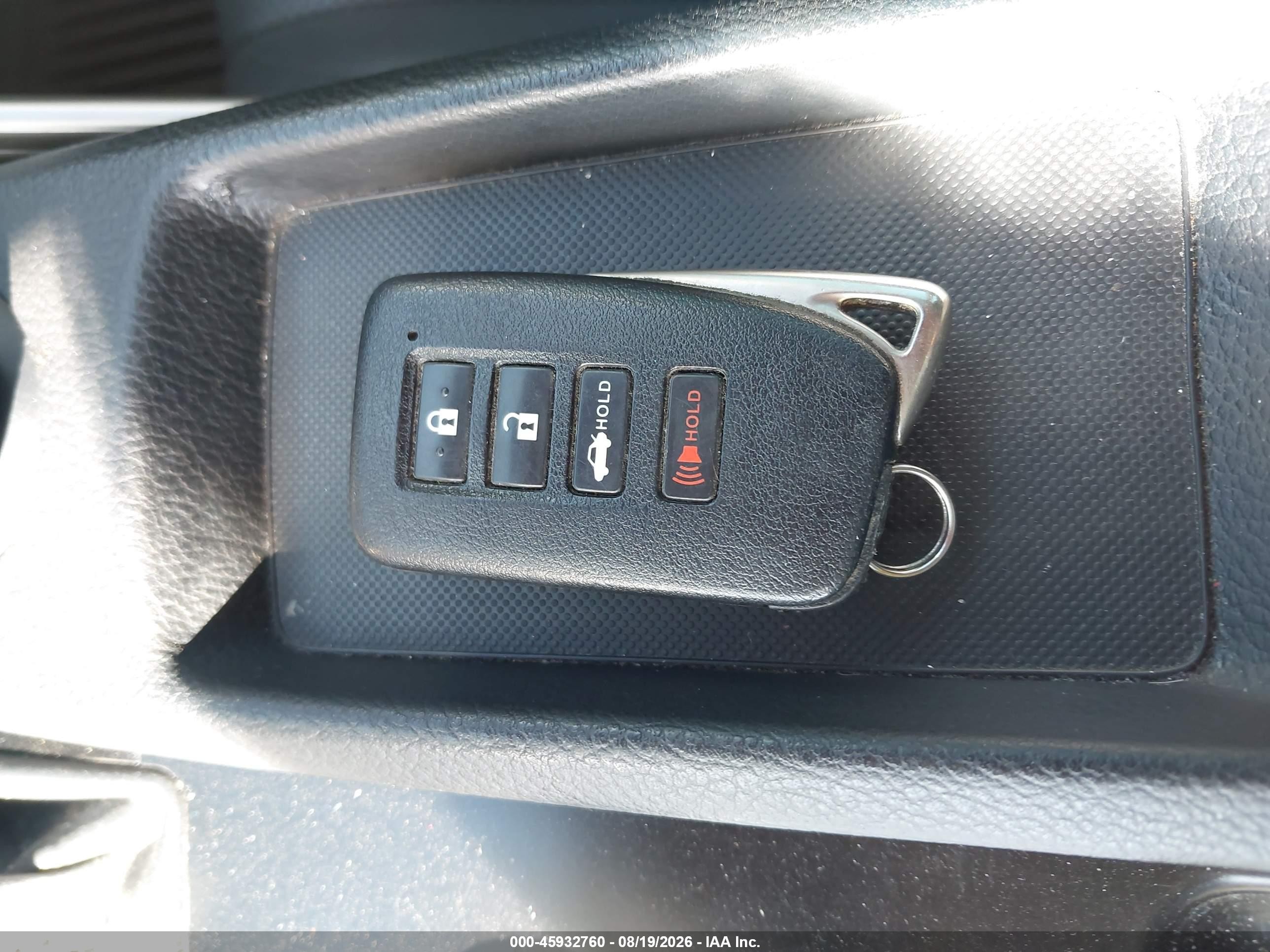 2014 Lexus Is 250   Серебряный vin: JTHBF1D23E5030076