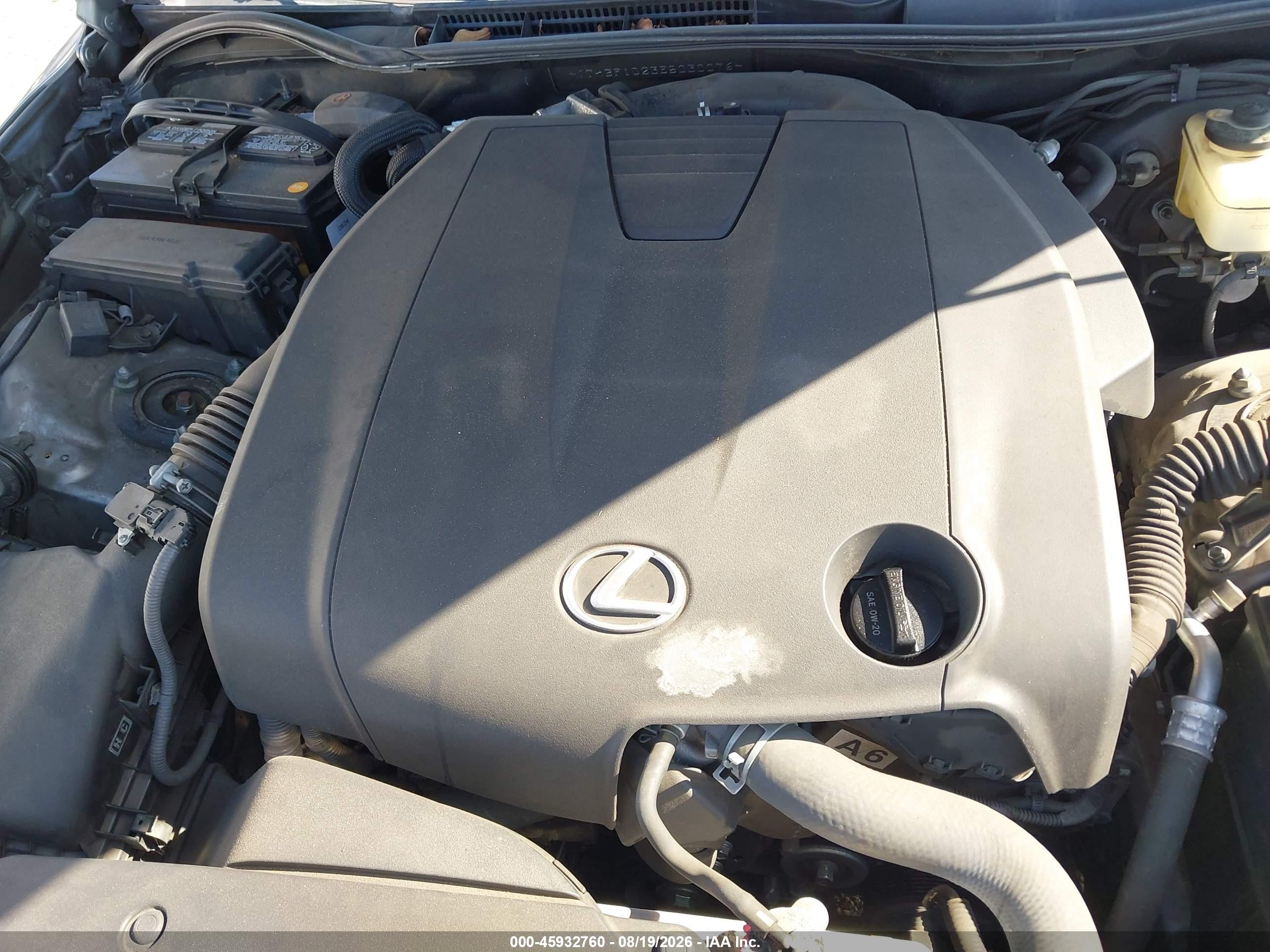 2014 Lexus Is 250   Серебряный vin: JTHBF1D23E5030076