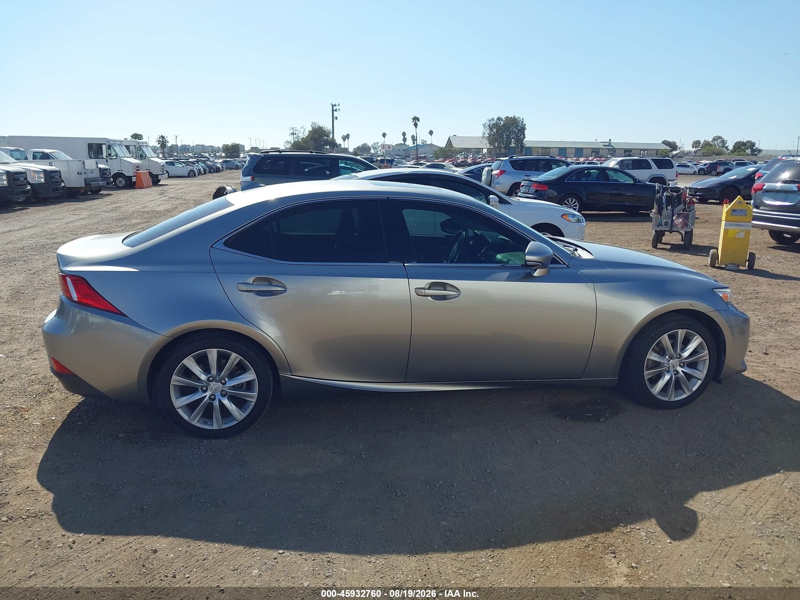 2014 Lexus Is 250   Серебряный vin: JTHBF1D23E5030076