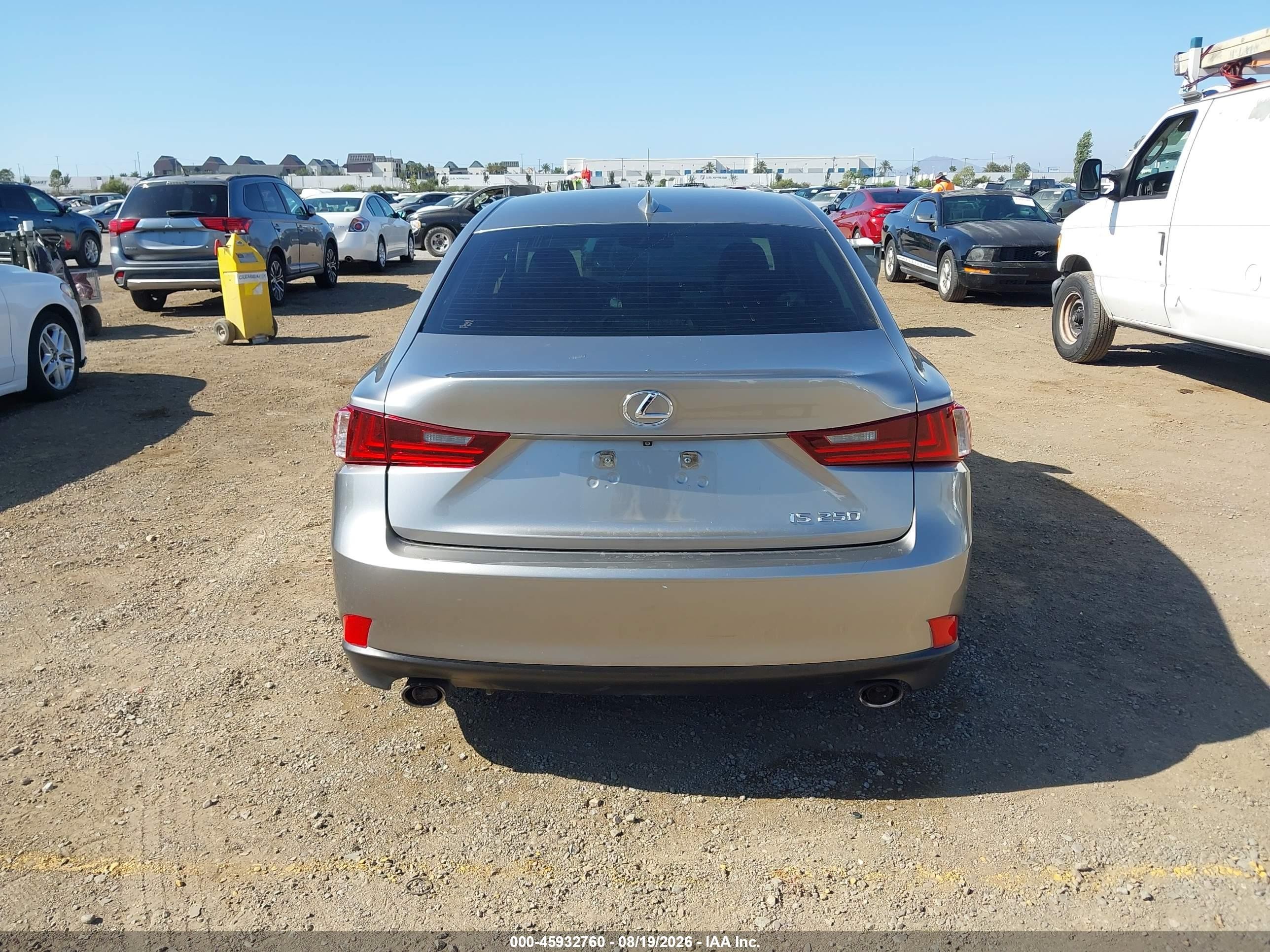 2014 Lexus Is 250   Серебряный vin: JTHBF1D23E5030076