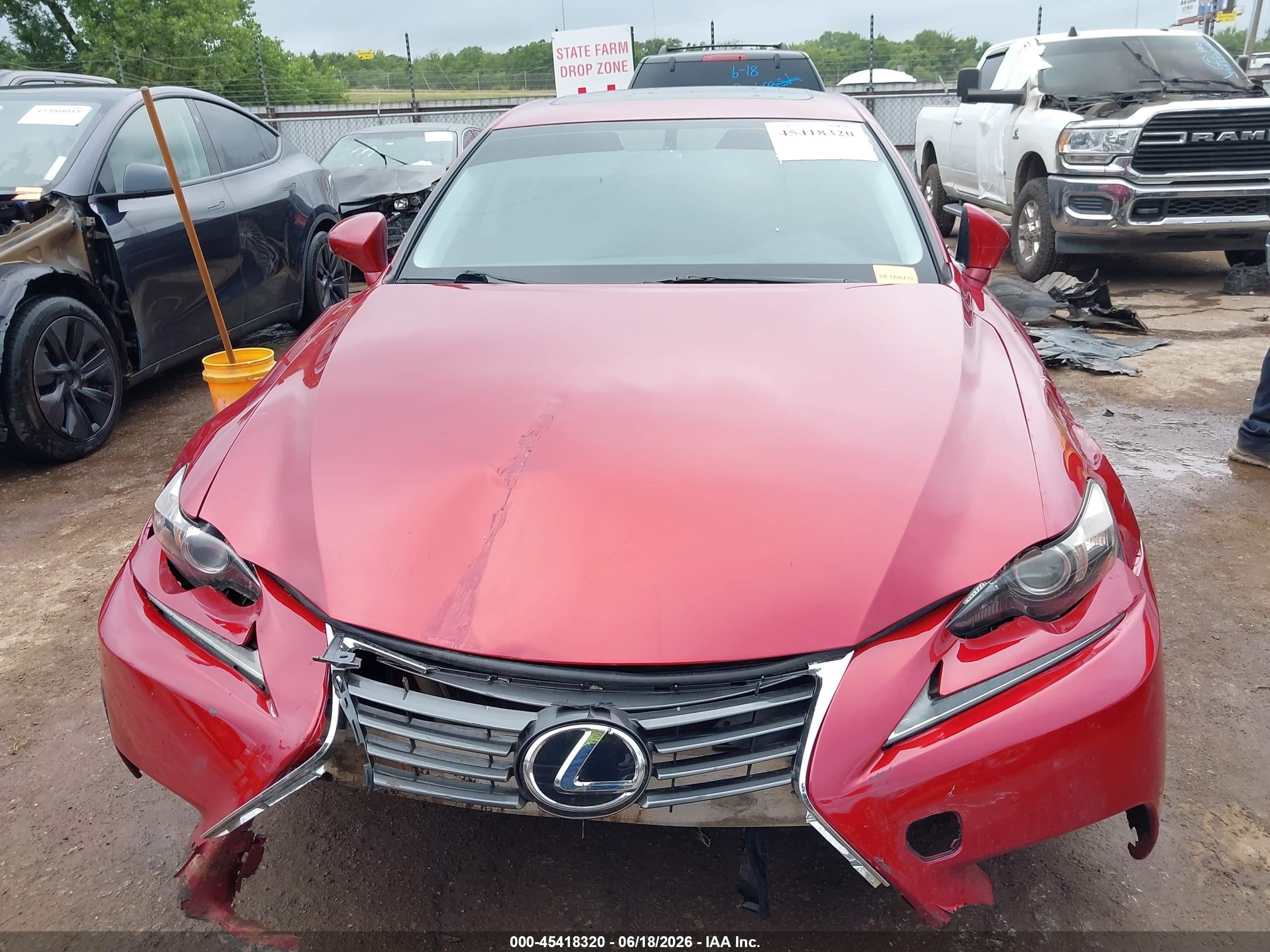 2014 Lexus Is 250   Красный vin: JTHBF1D23E5030398