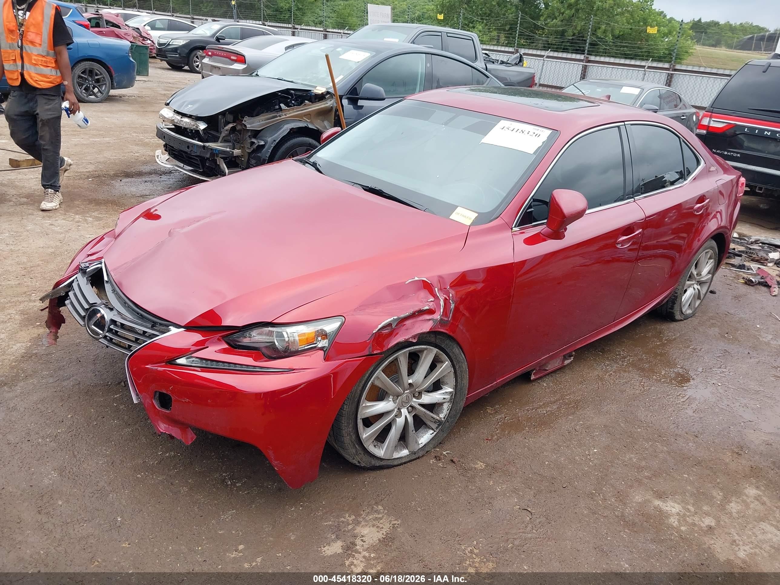 2014 Lexus Is 250   Красный vin: JTHBF1D23E5030398