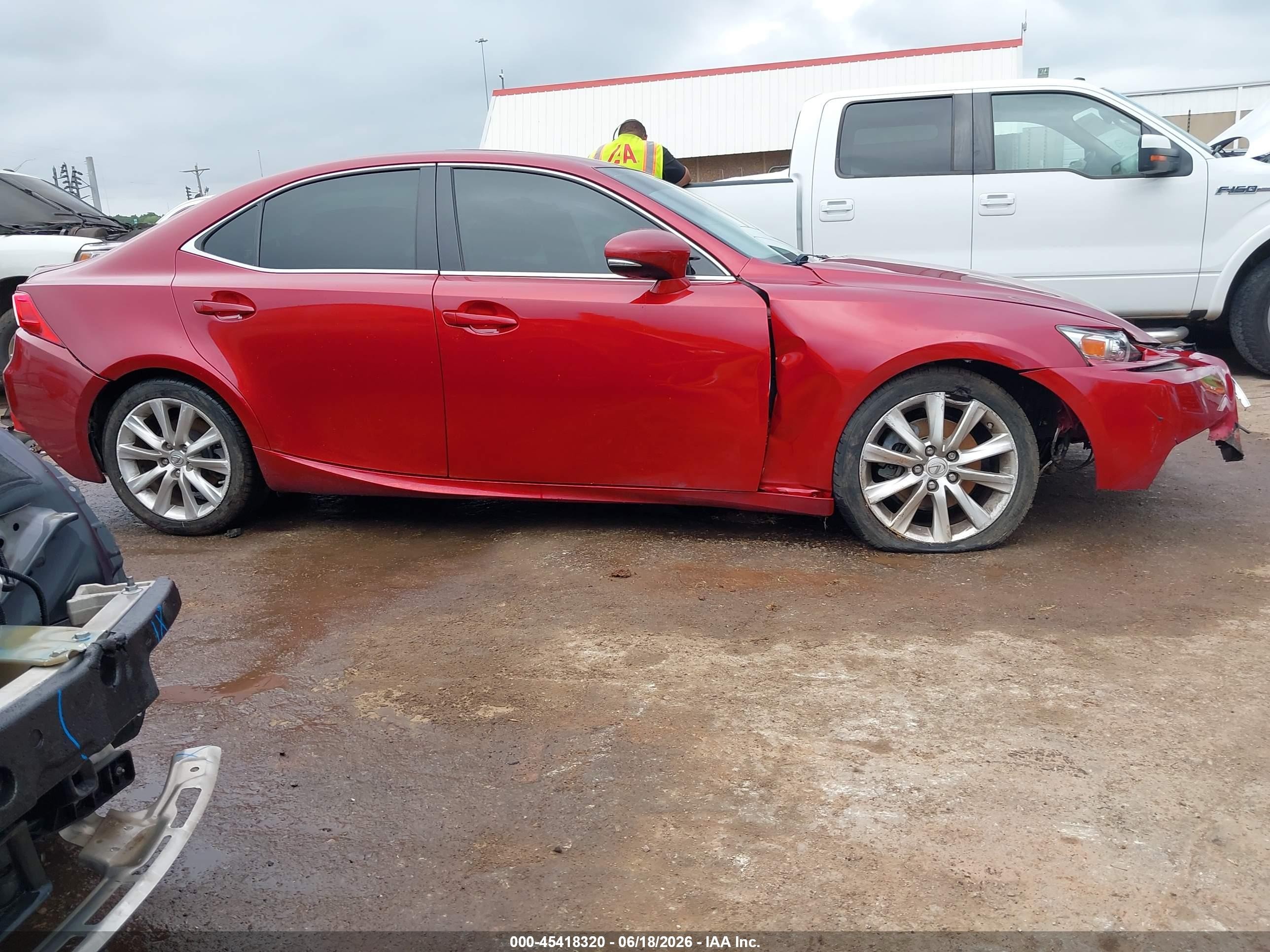 2014 Lexus Is 250   Красный vin: JTHBF1D23E5030398