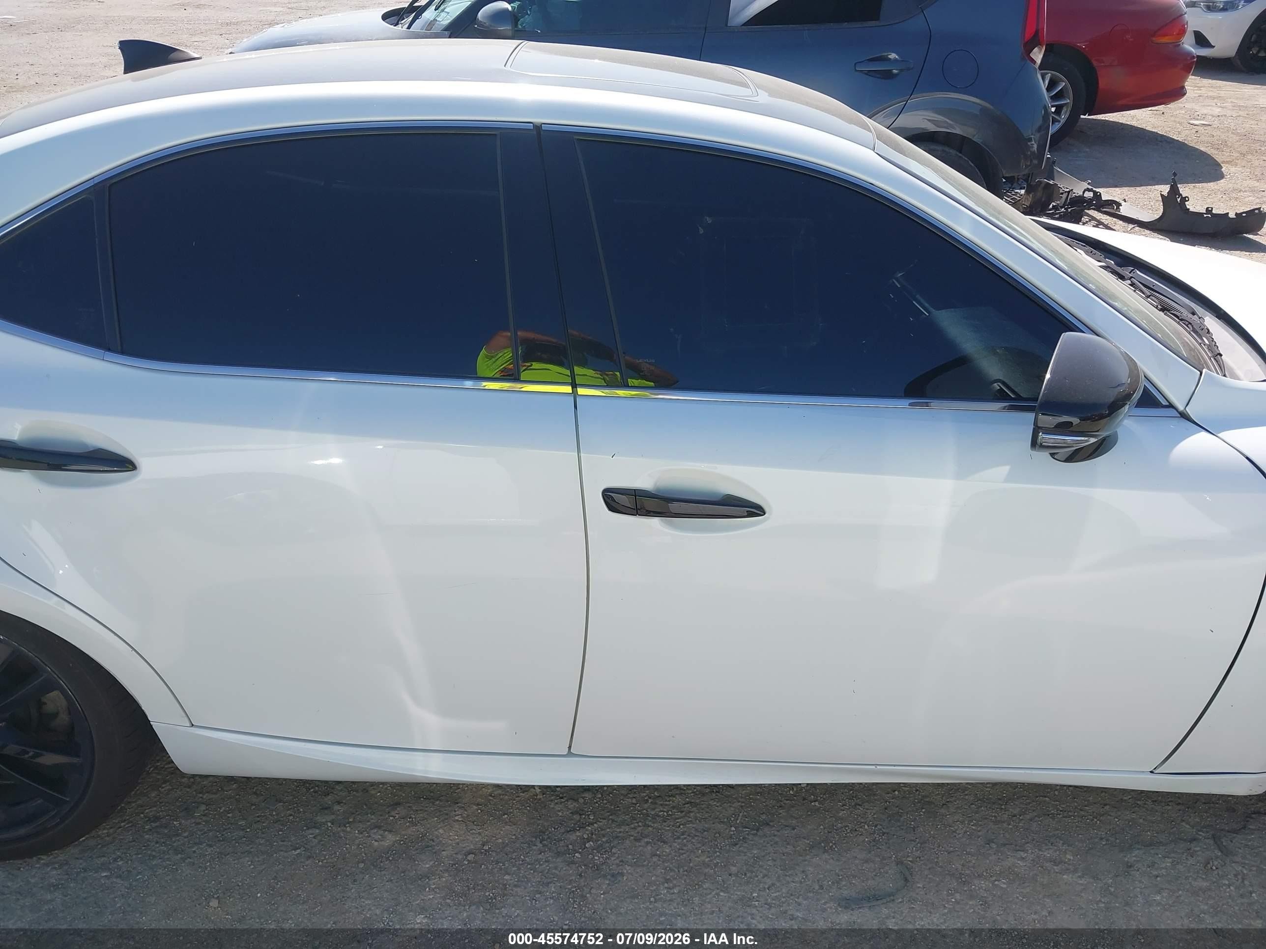 2015 Lexus Is 250 Crafted Line White vin: JTHBF1D23F5067422