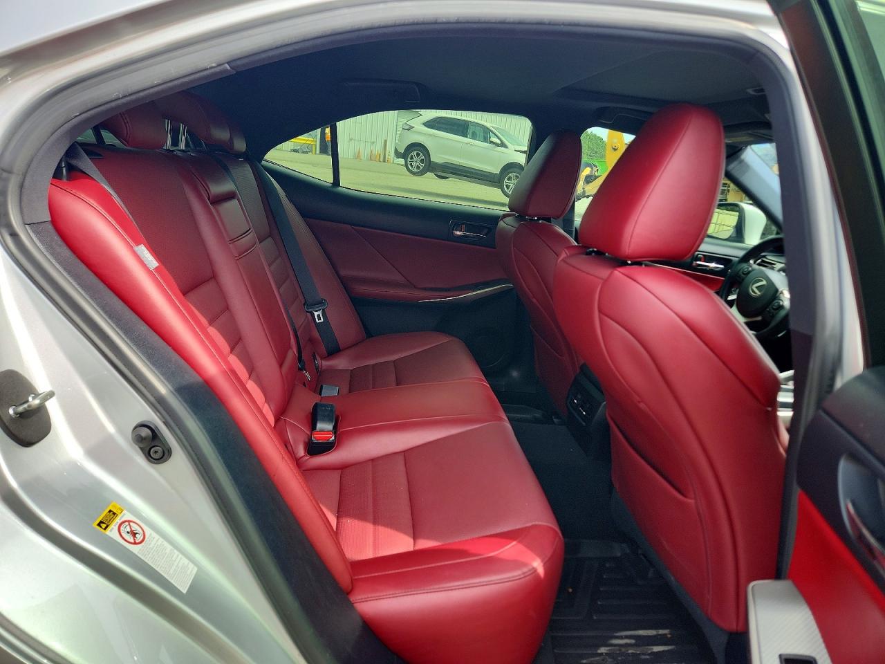 2015 Lexus Is 250 Серебряный vin: JTHBF1D23F5068019